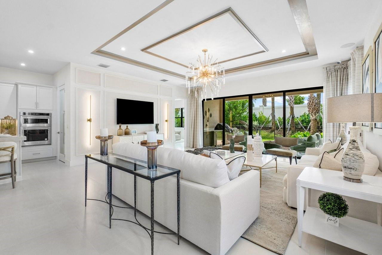12479 Solana Bay Circle