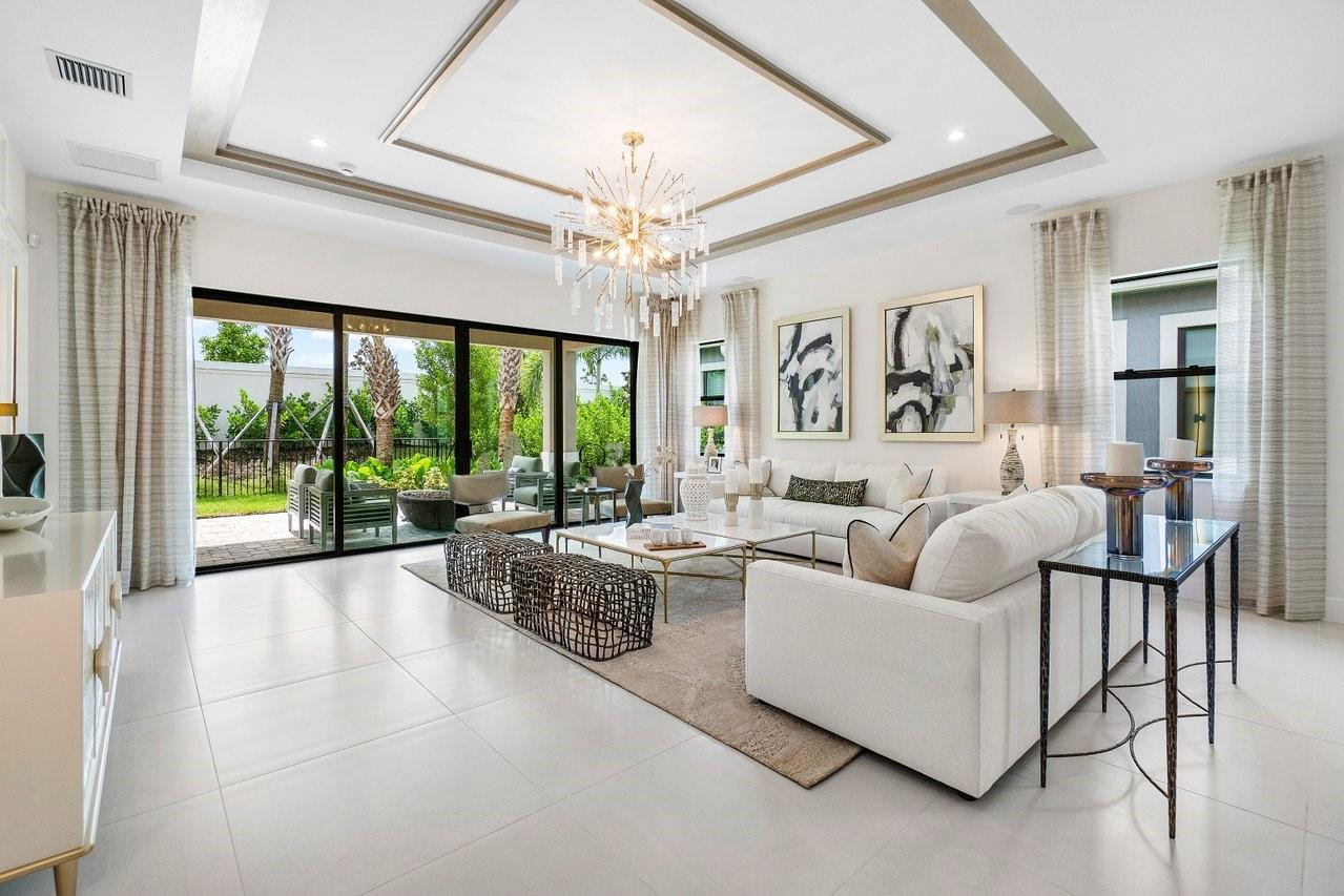 12479 Solana Bay Circle