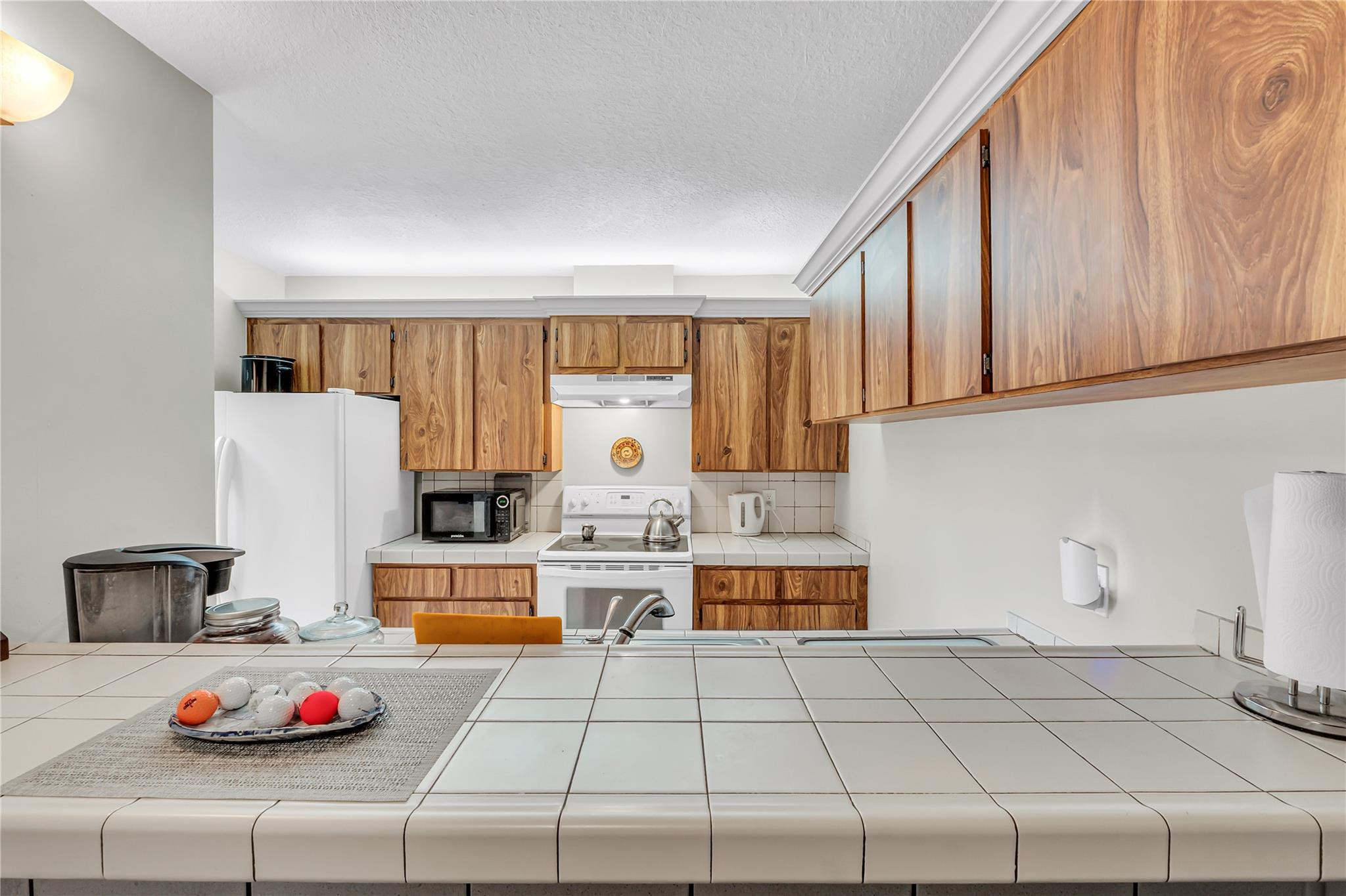 9104 19 Place A