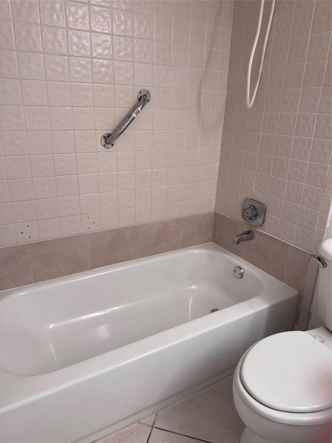 3050 NW 42nd Avenue 305