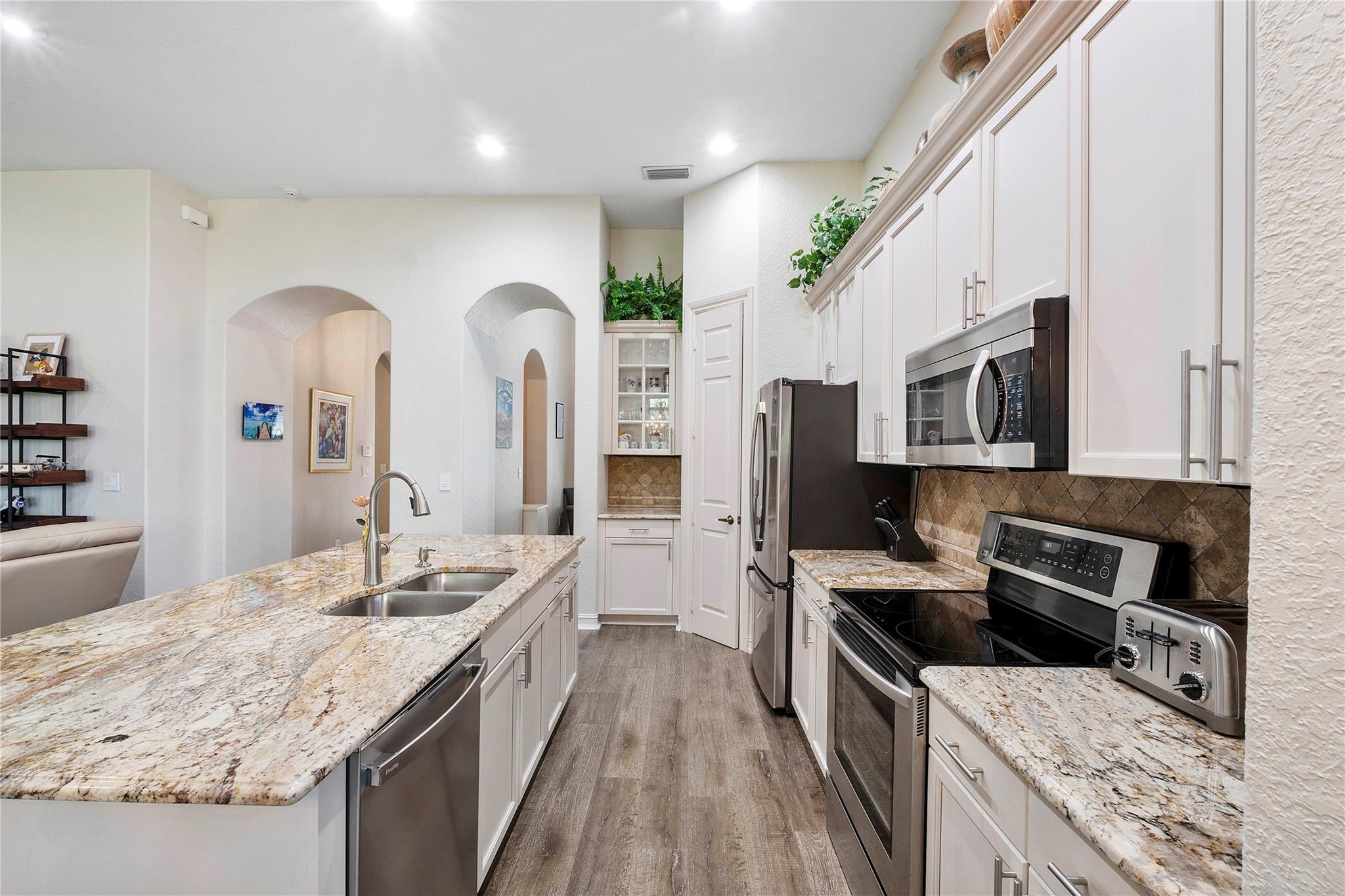10575 NW 83rd Court
