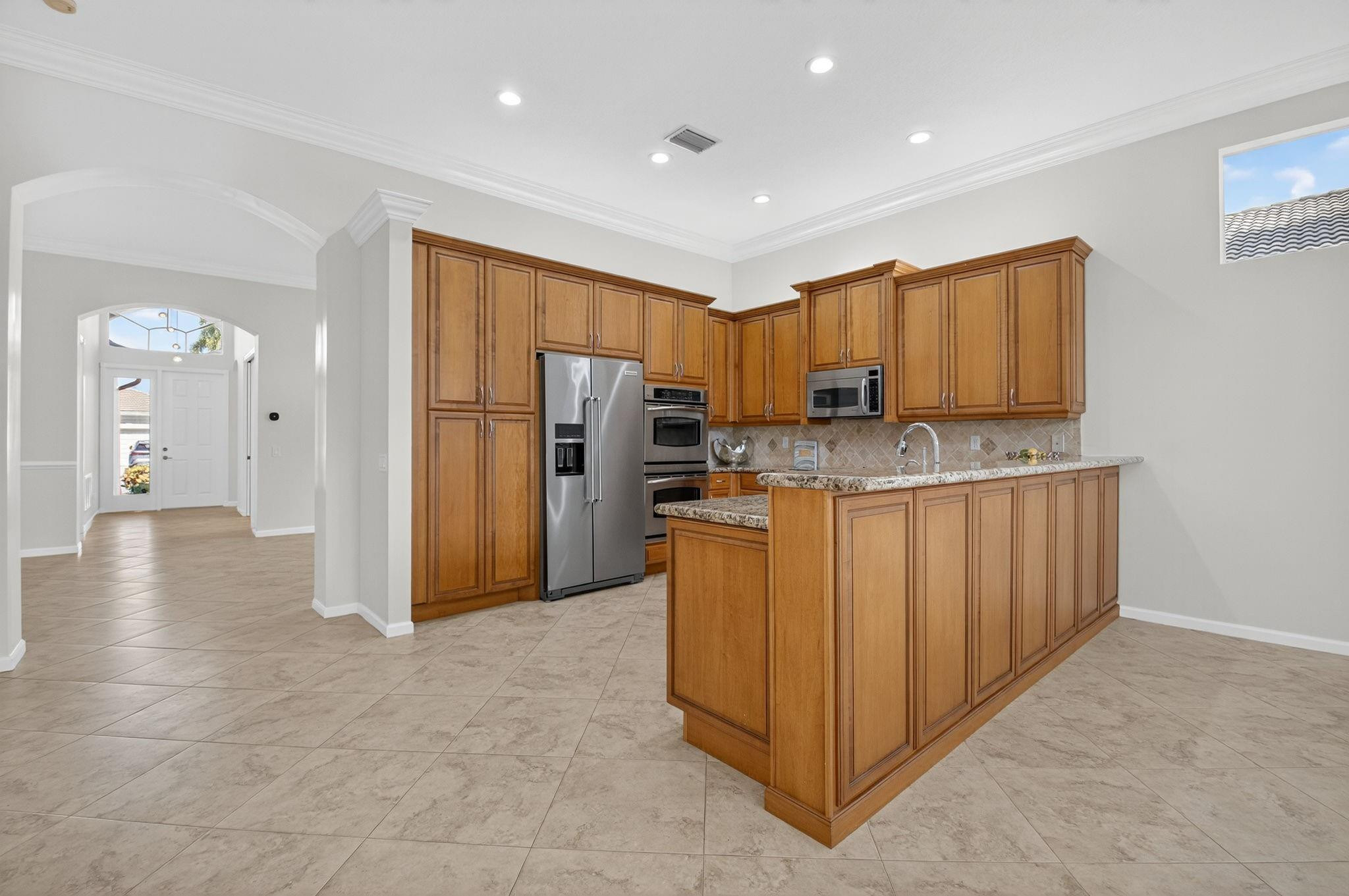 6828 Belmont Shore Drive
