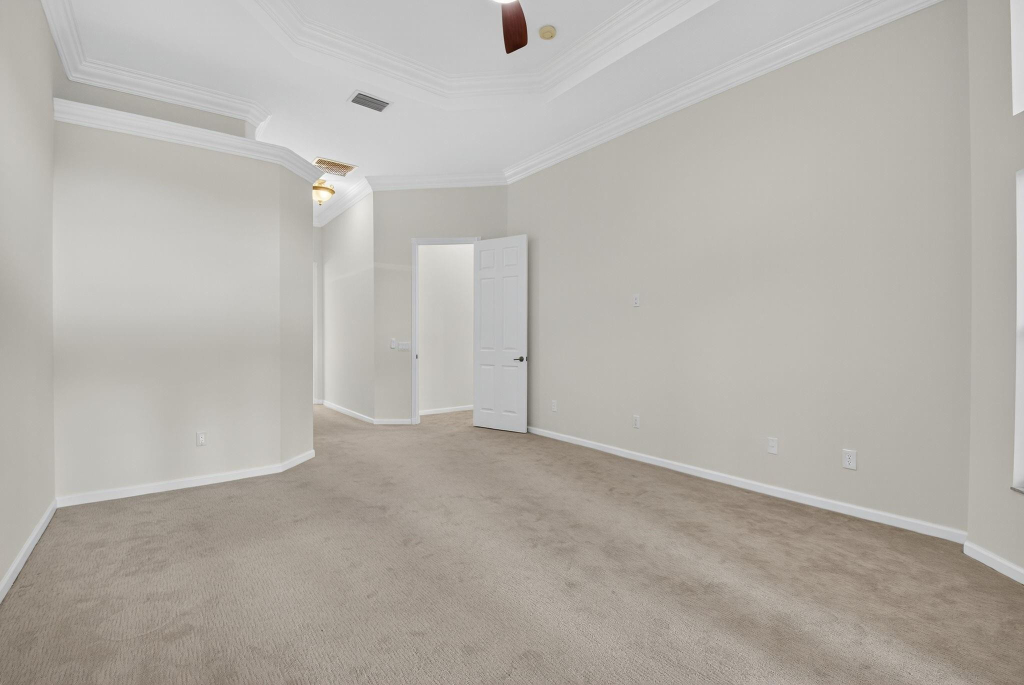 6828 Belmont Shore Drive
