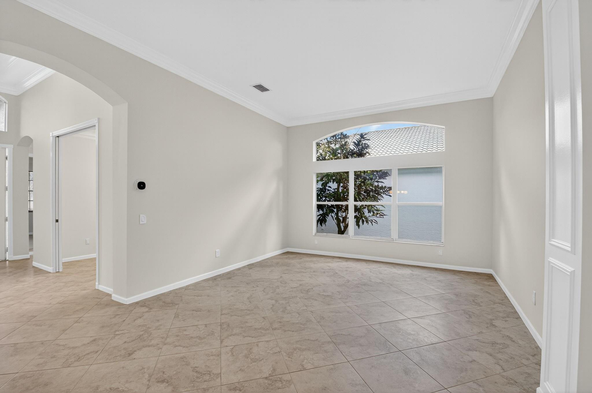 6828 Belmont Shore Drive