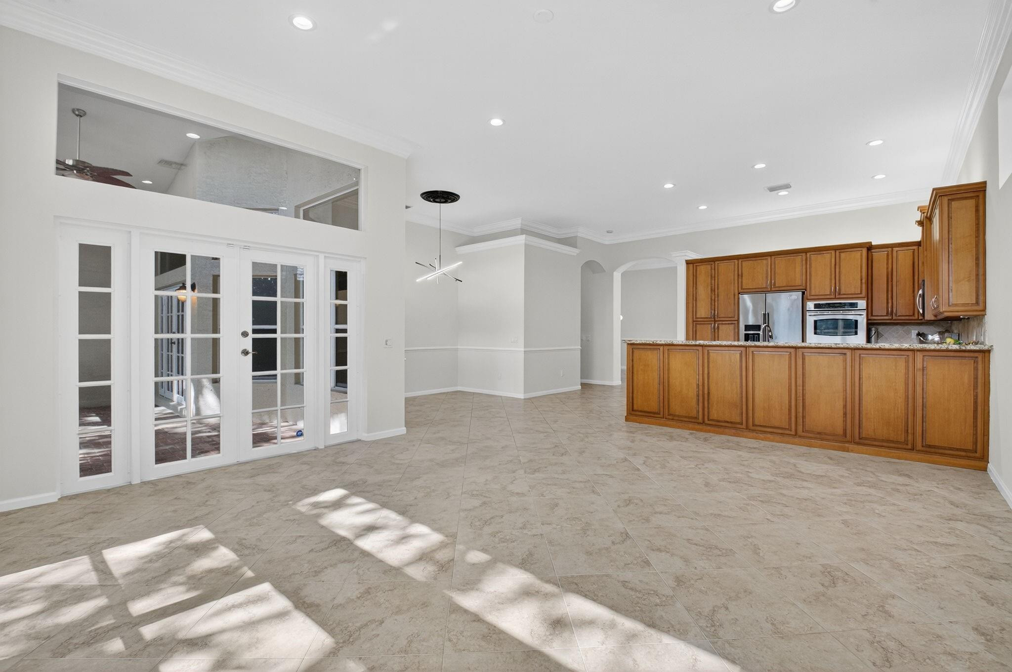 6828 Belmont Shore Drive
