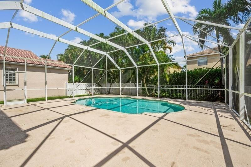 5338 NW 124th Way