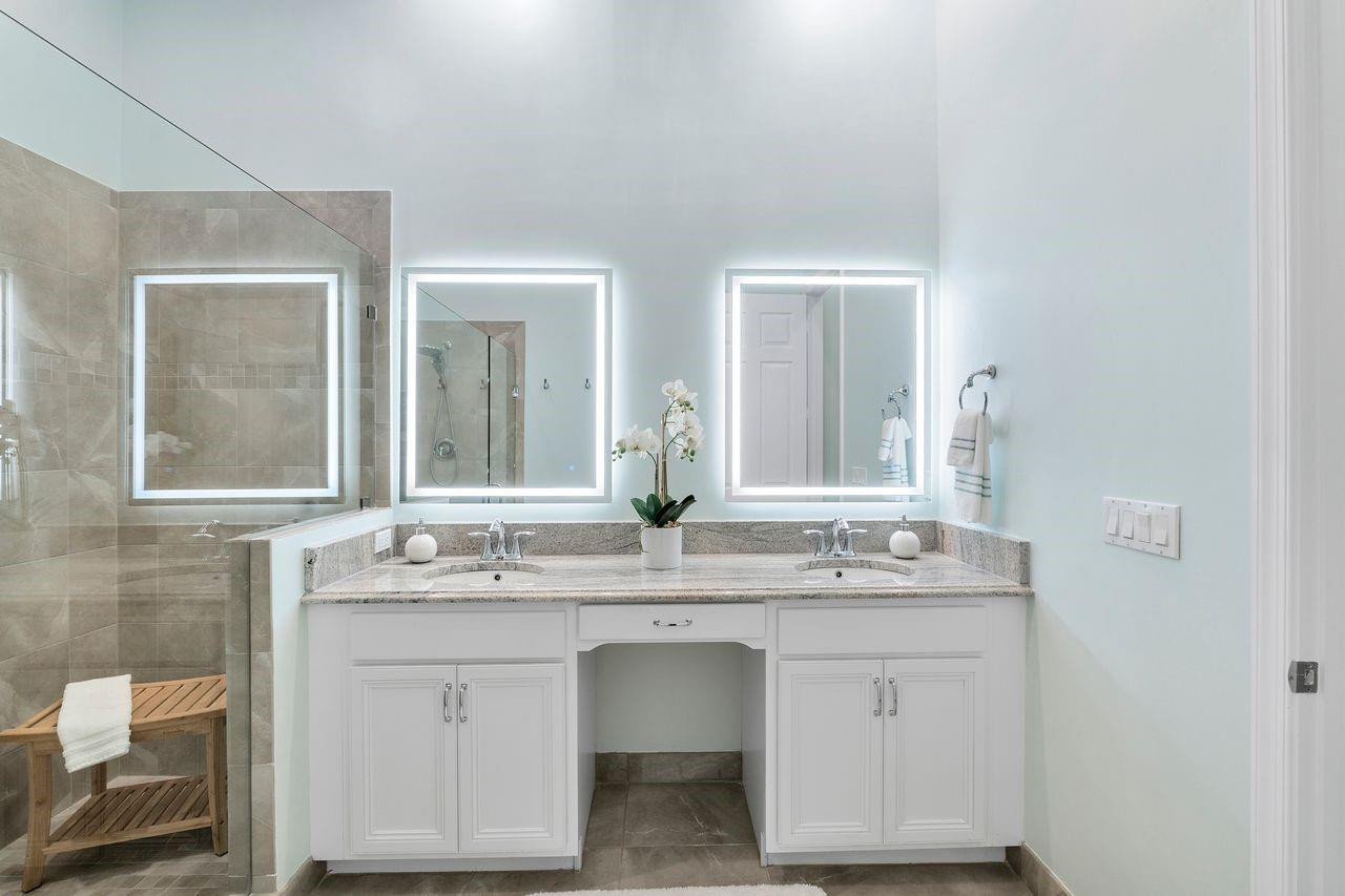 3119 Waterside Circle 3119