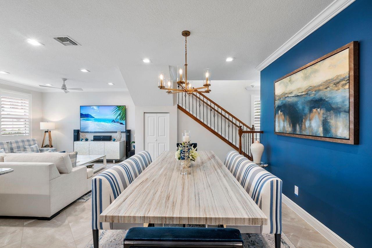 3119 Waterside Circle 3119