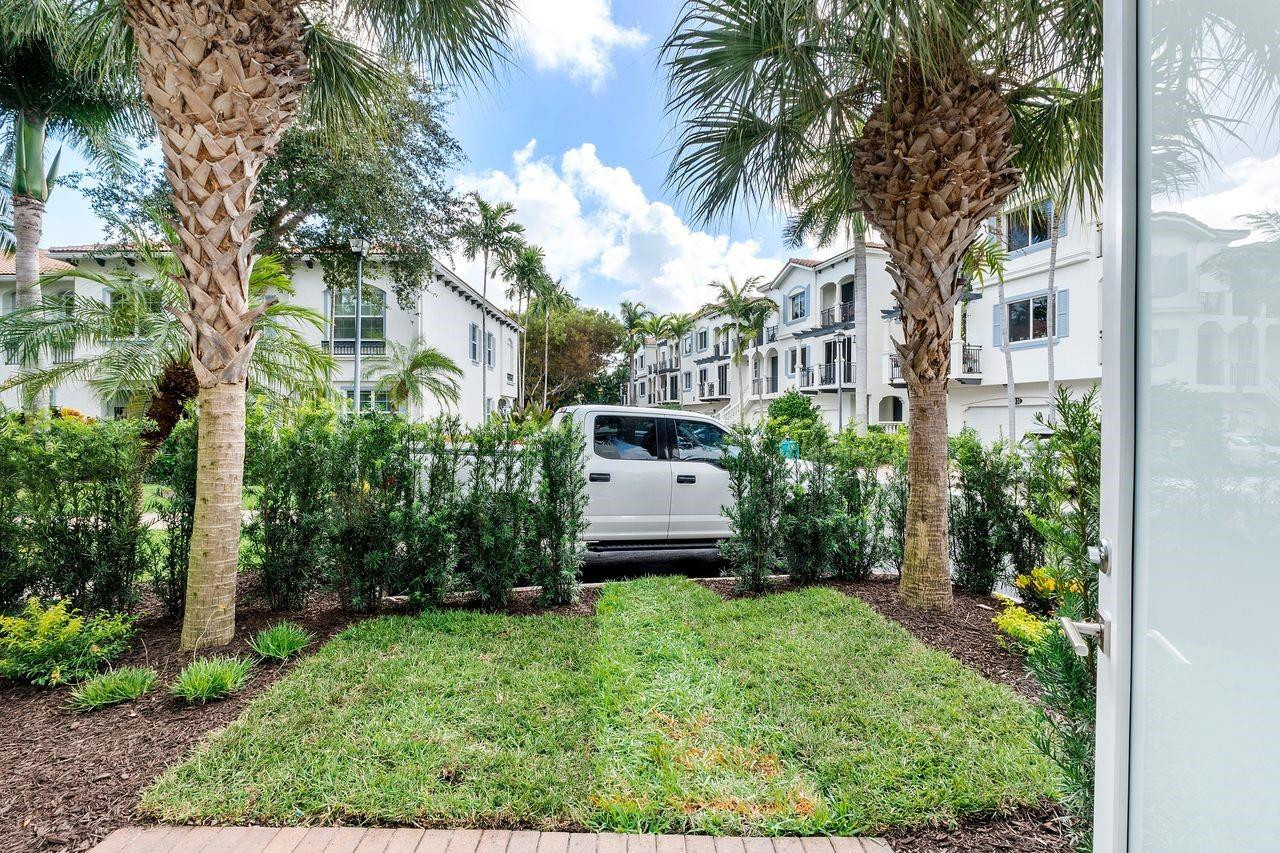 3119 Waterside Circle 3119