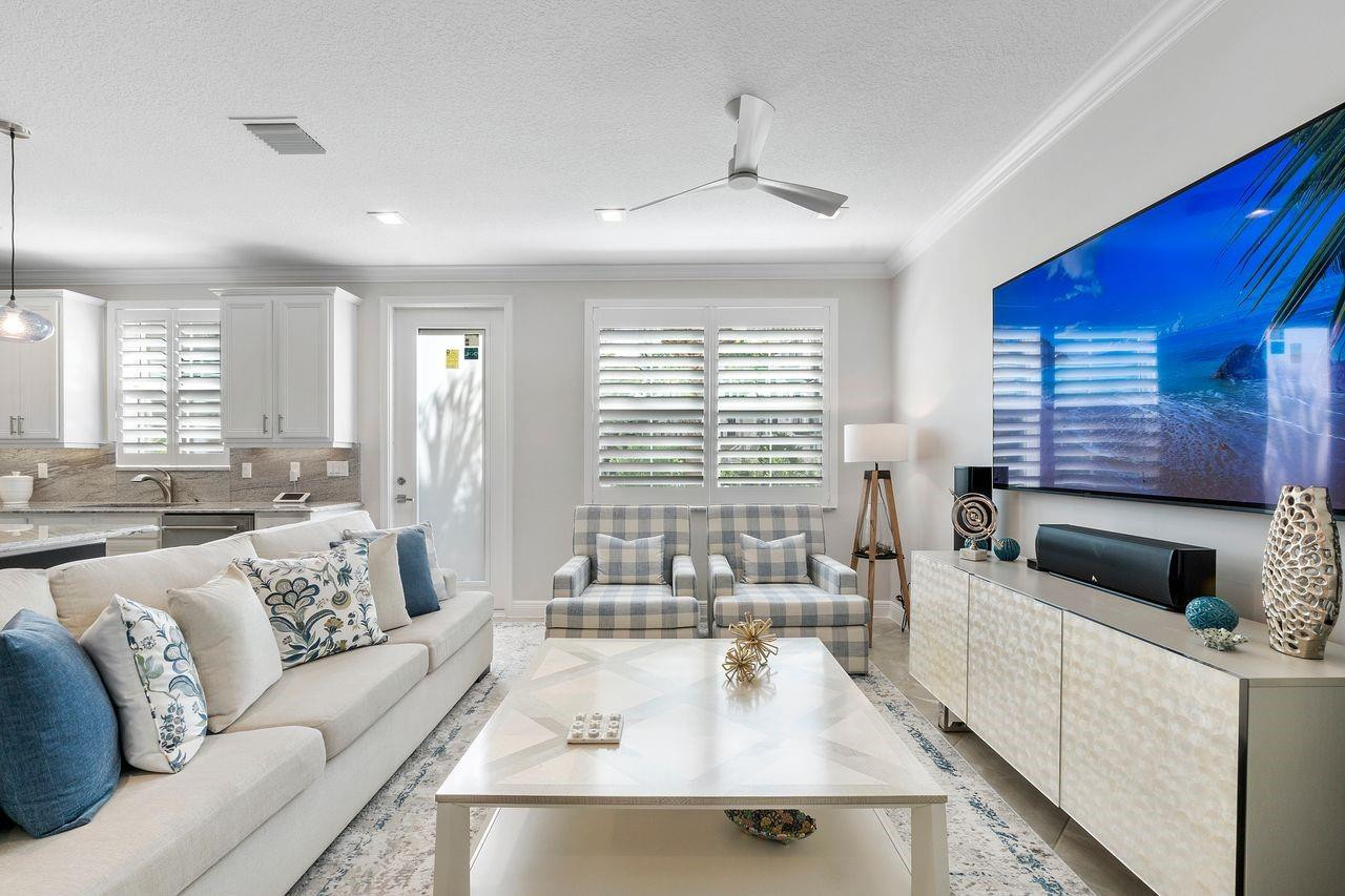 3119 Waterside Circle 3119