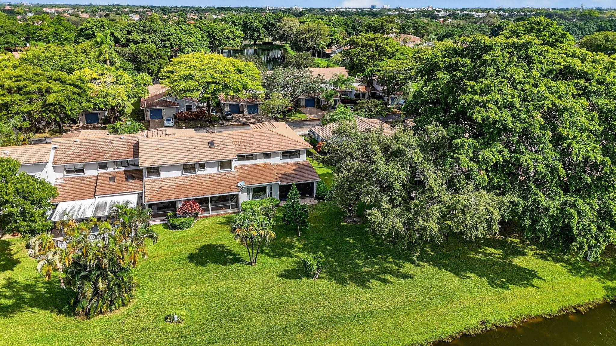 3254 Deer Creek Lake Shore Drive 3254