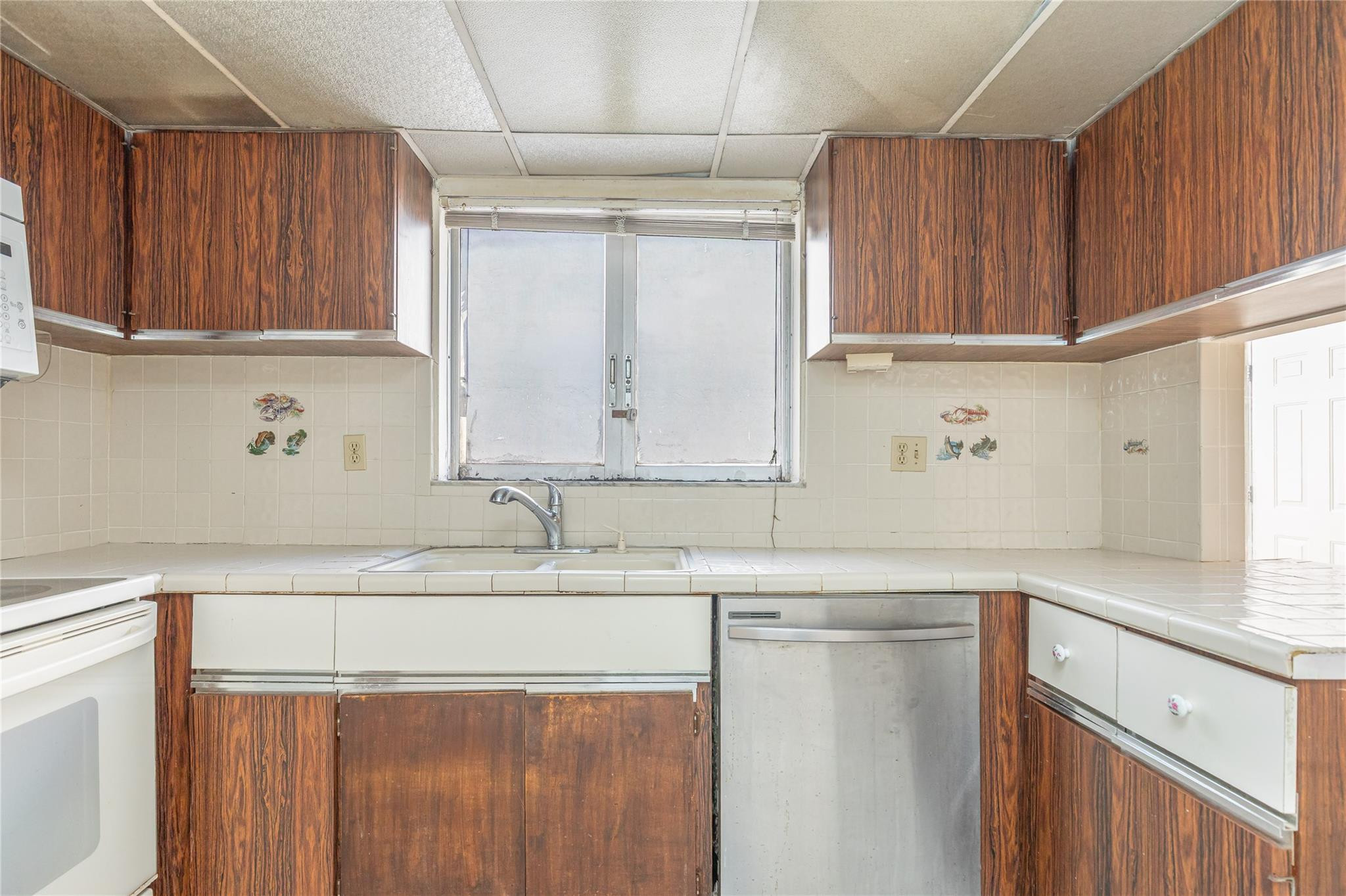 4281 W 10th Court