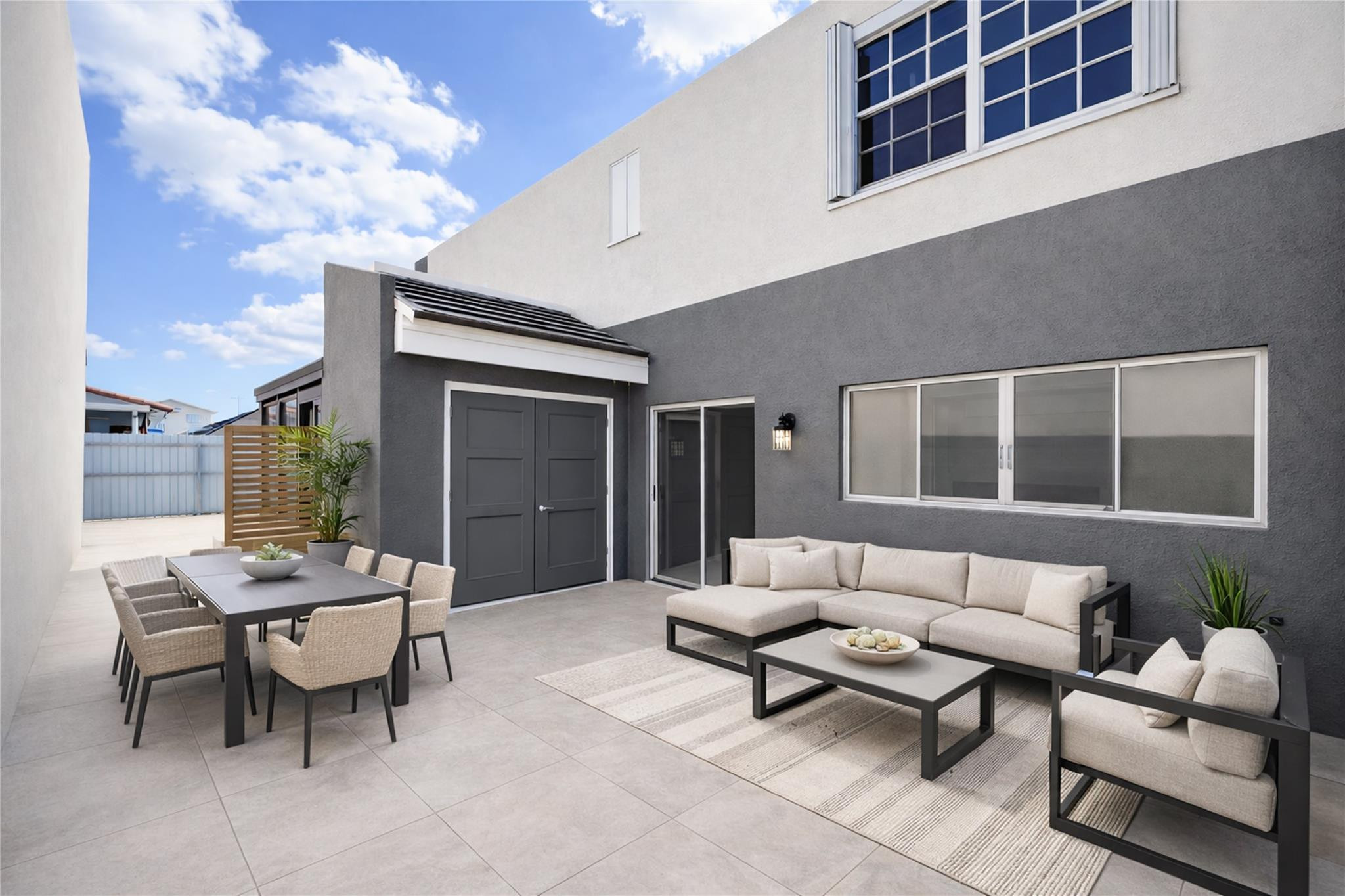 4281 W 10th Court