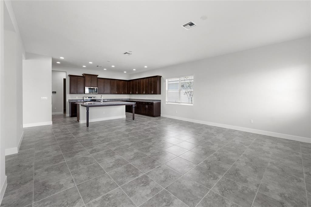 5404 Liberty Lane