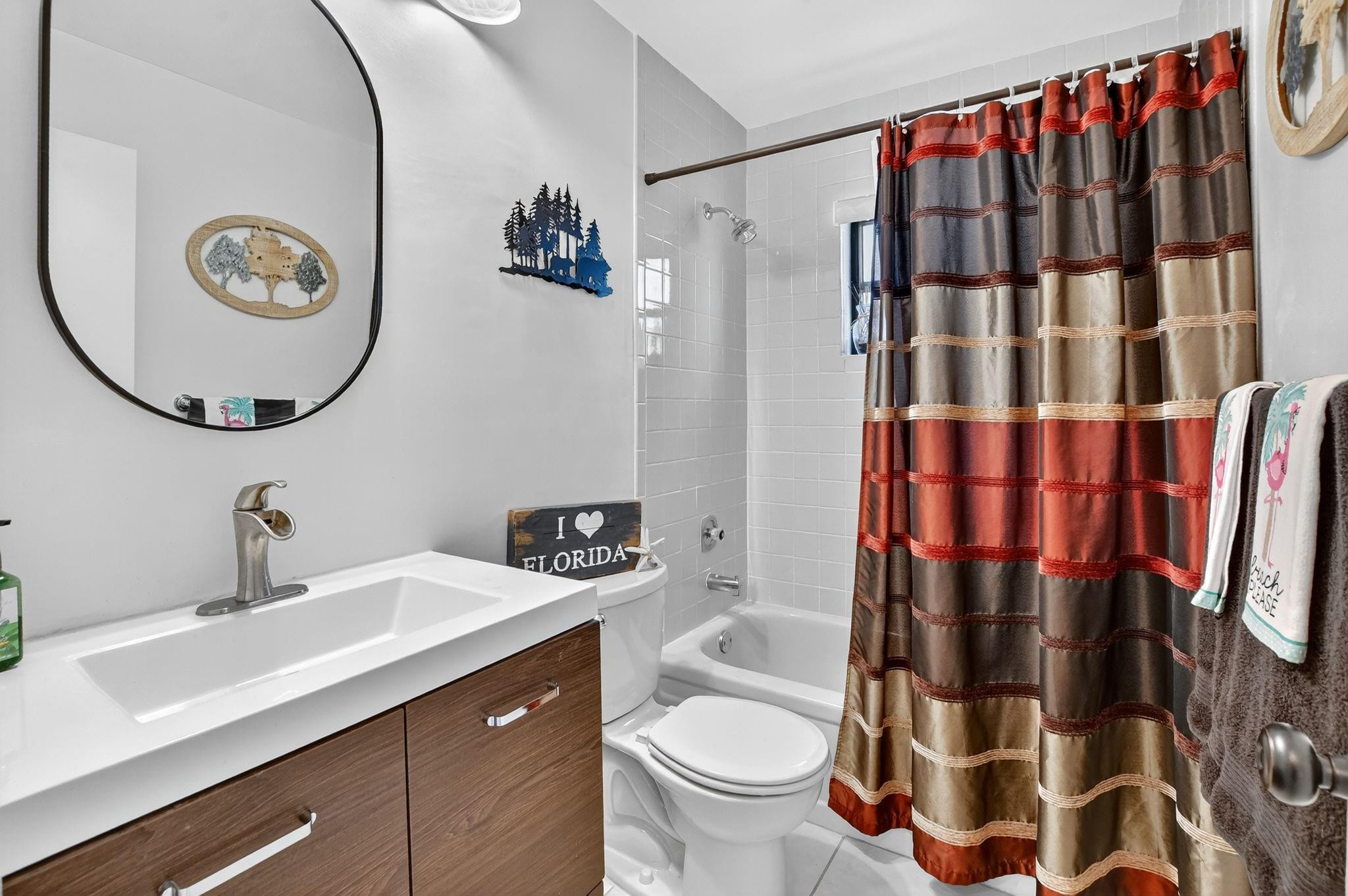 2041 SW 15th Place