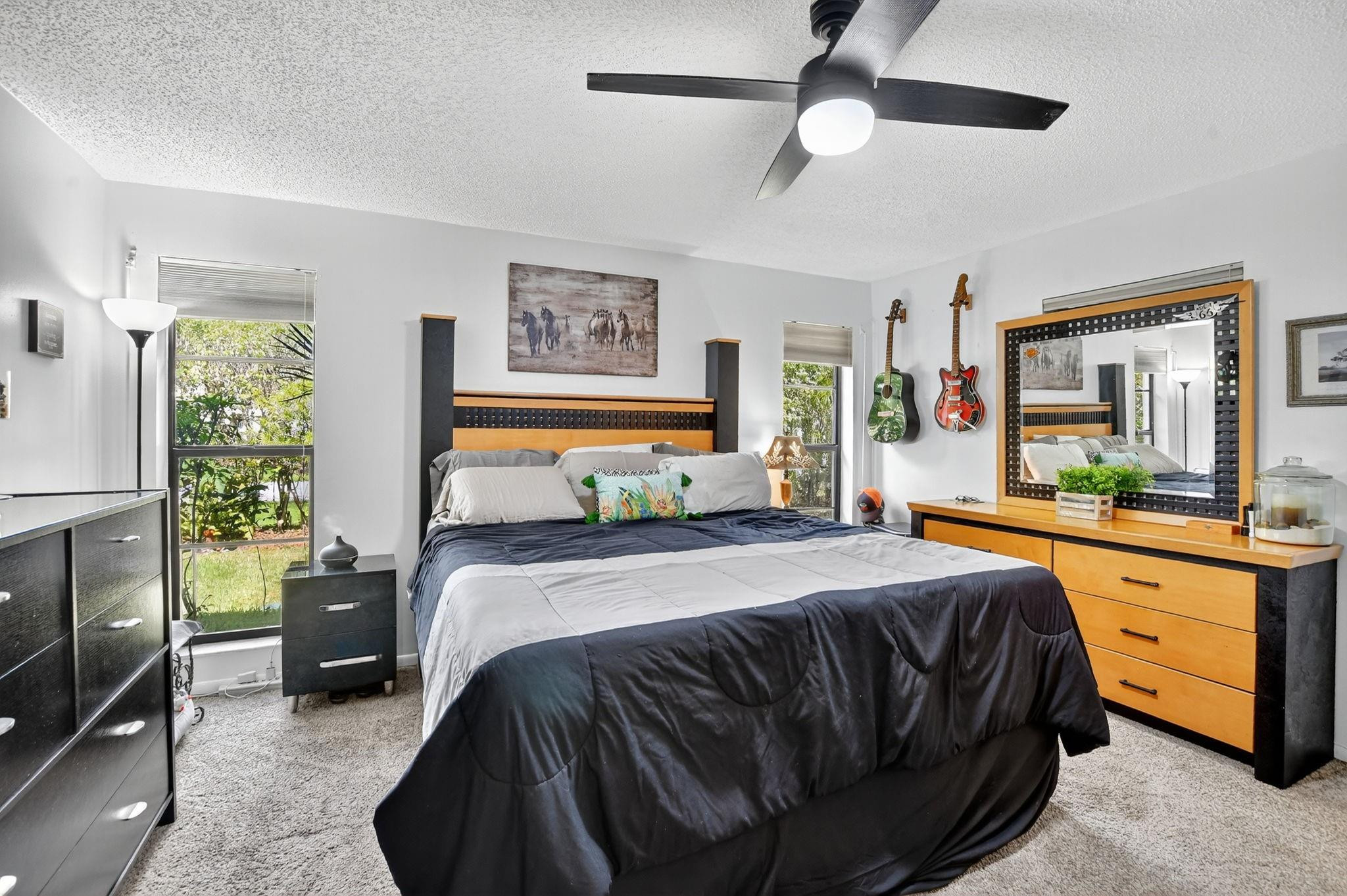 2041 SW 15th Place