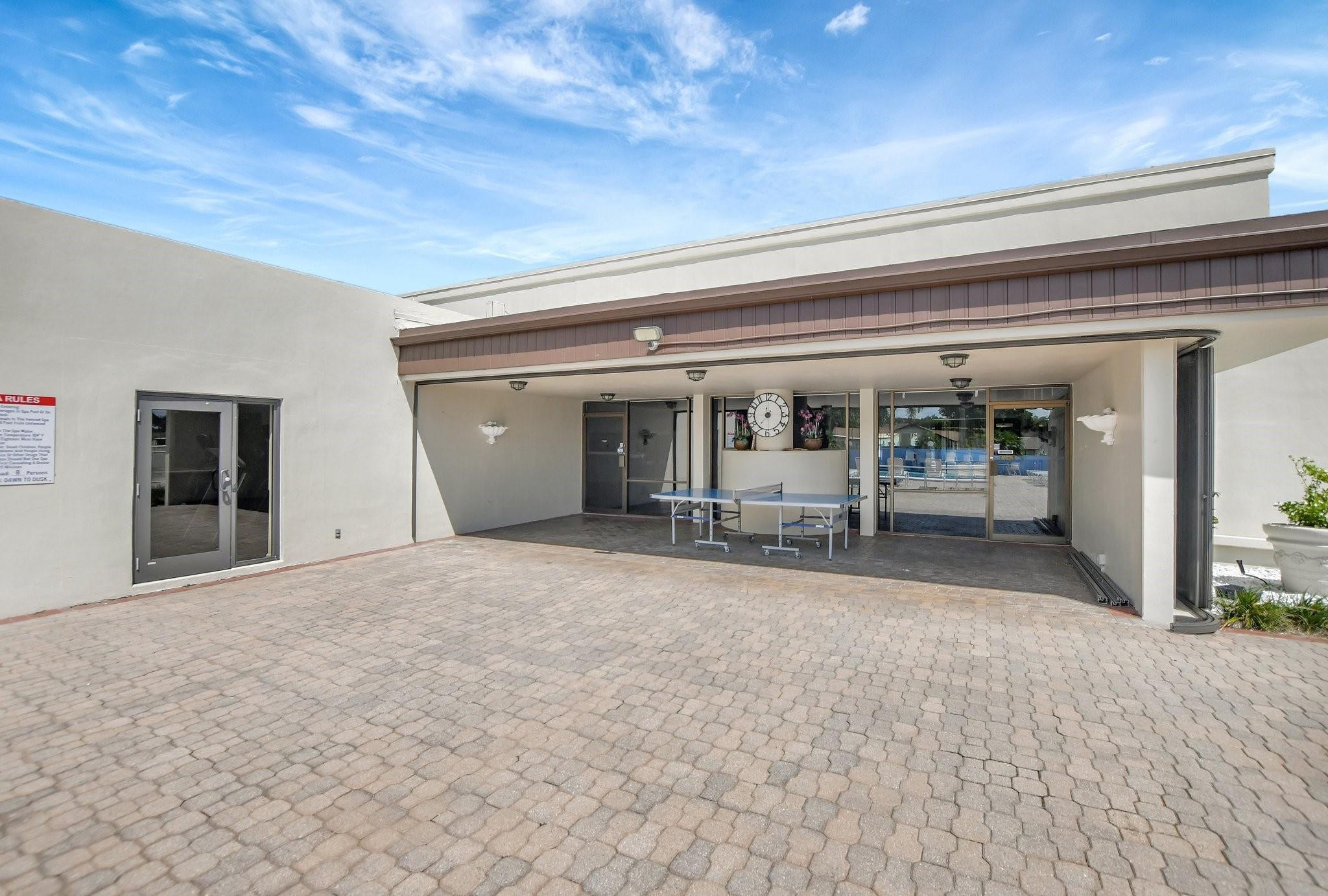 2041 SW 15th Place