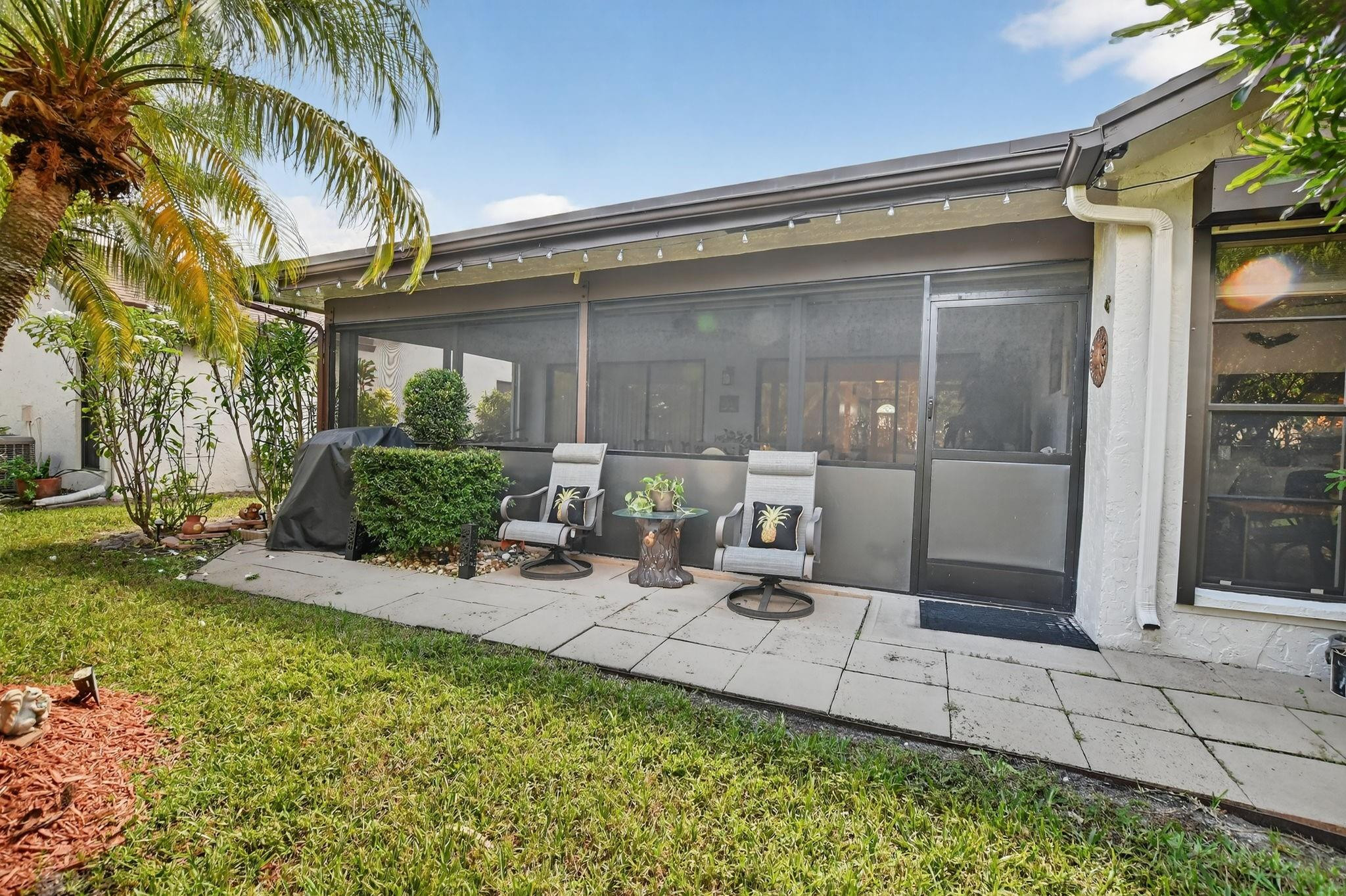 2041 SW 15th Place