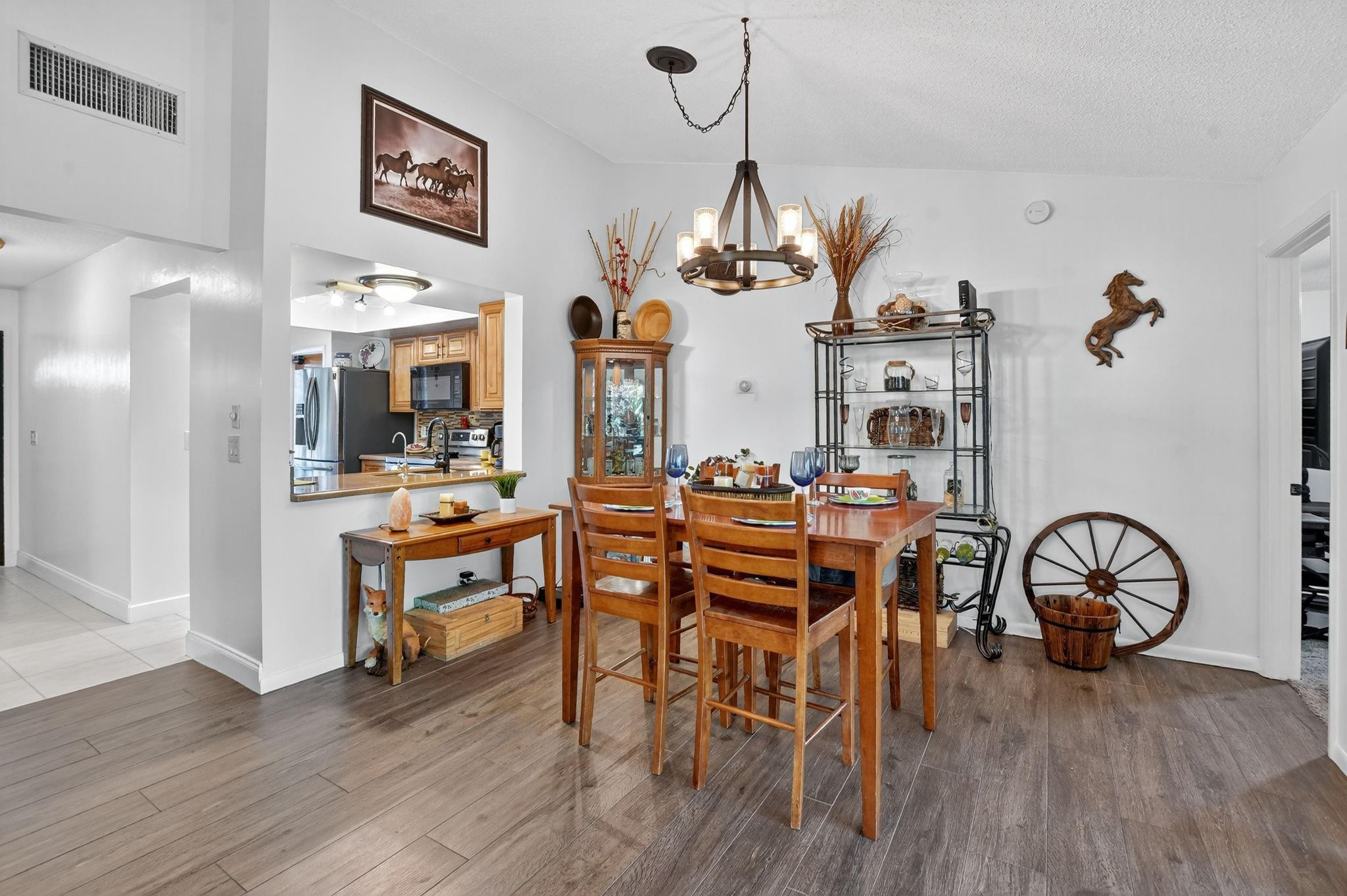 2041 SW 15th Place