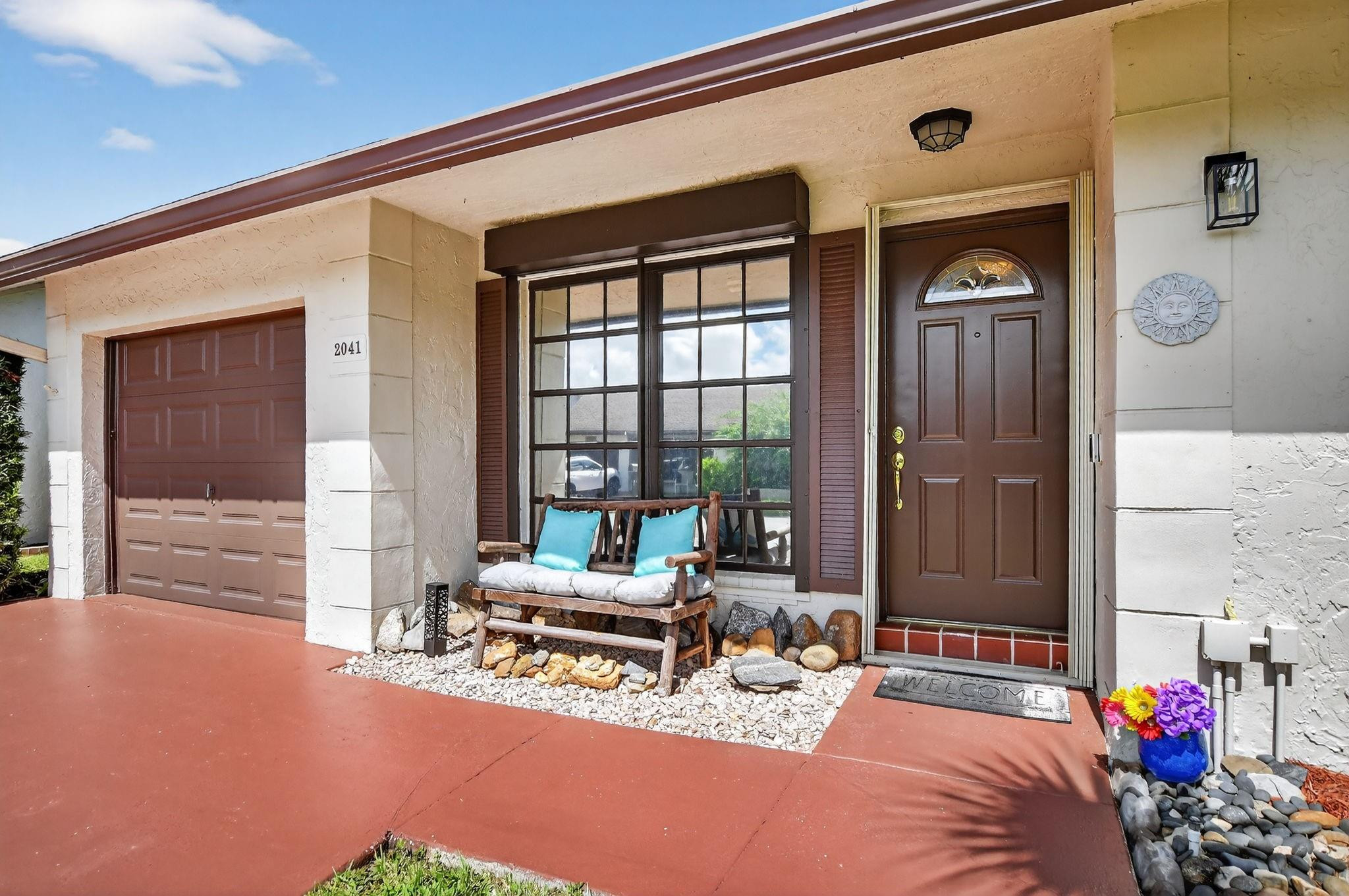 2041 SW 15th Place