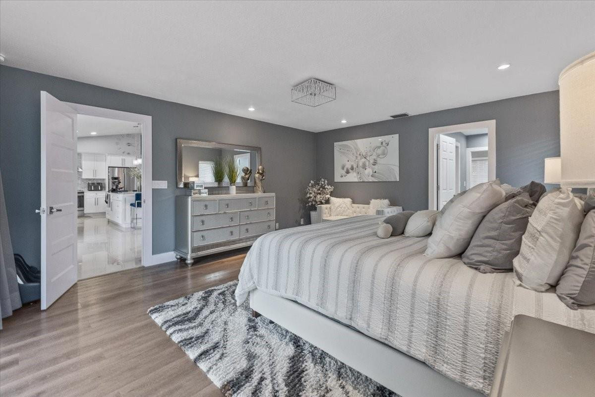 10082 Harbourtown Court
