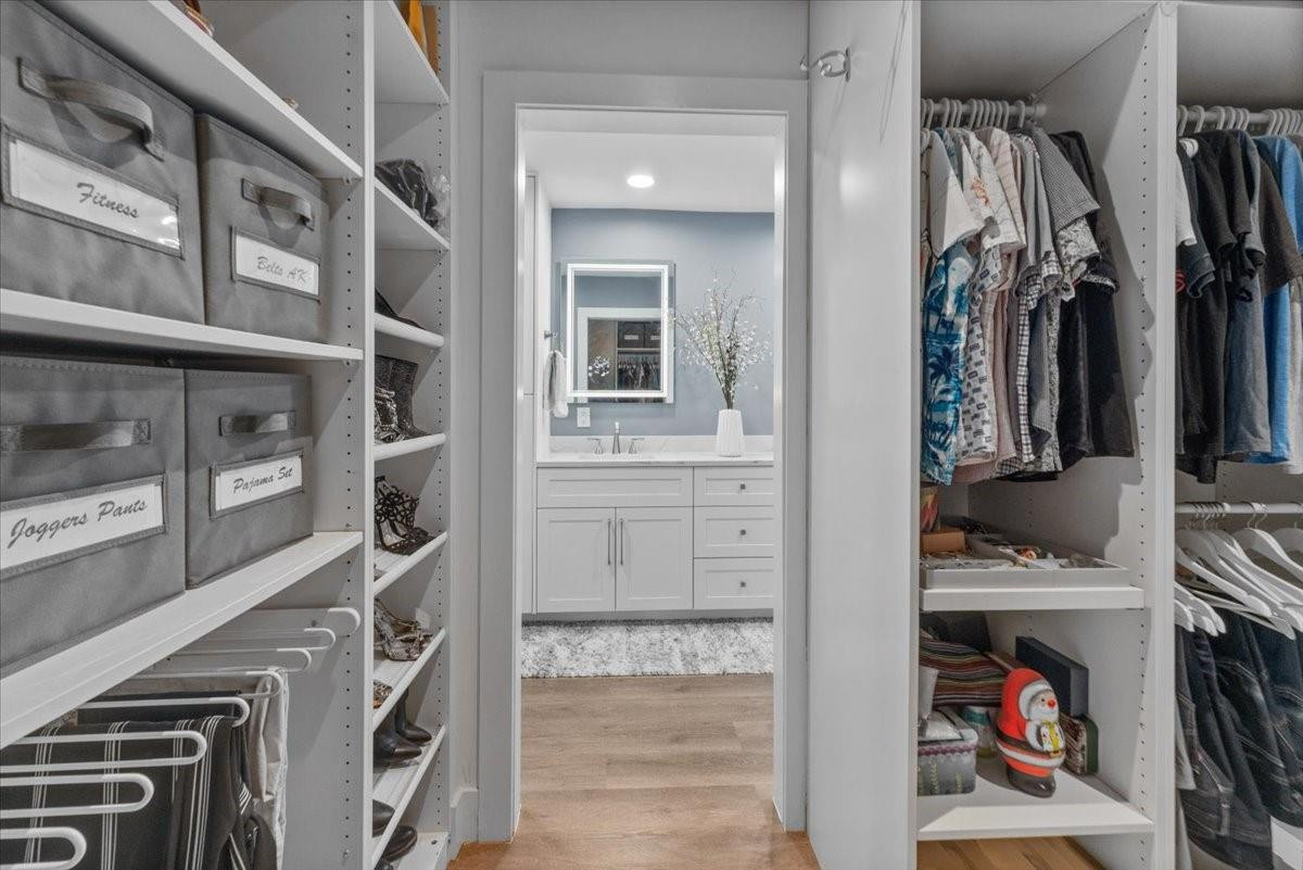 10082 Harbourtown Court