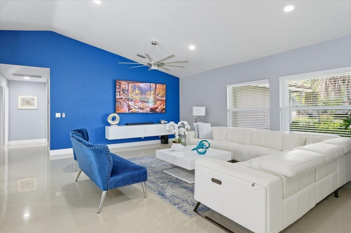 10082 Harbourtown Court
