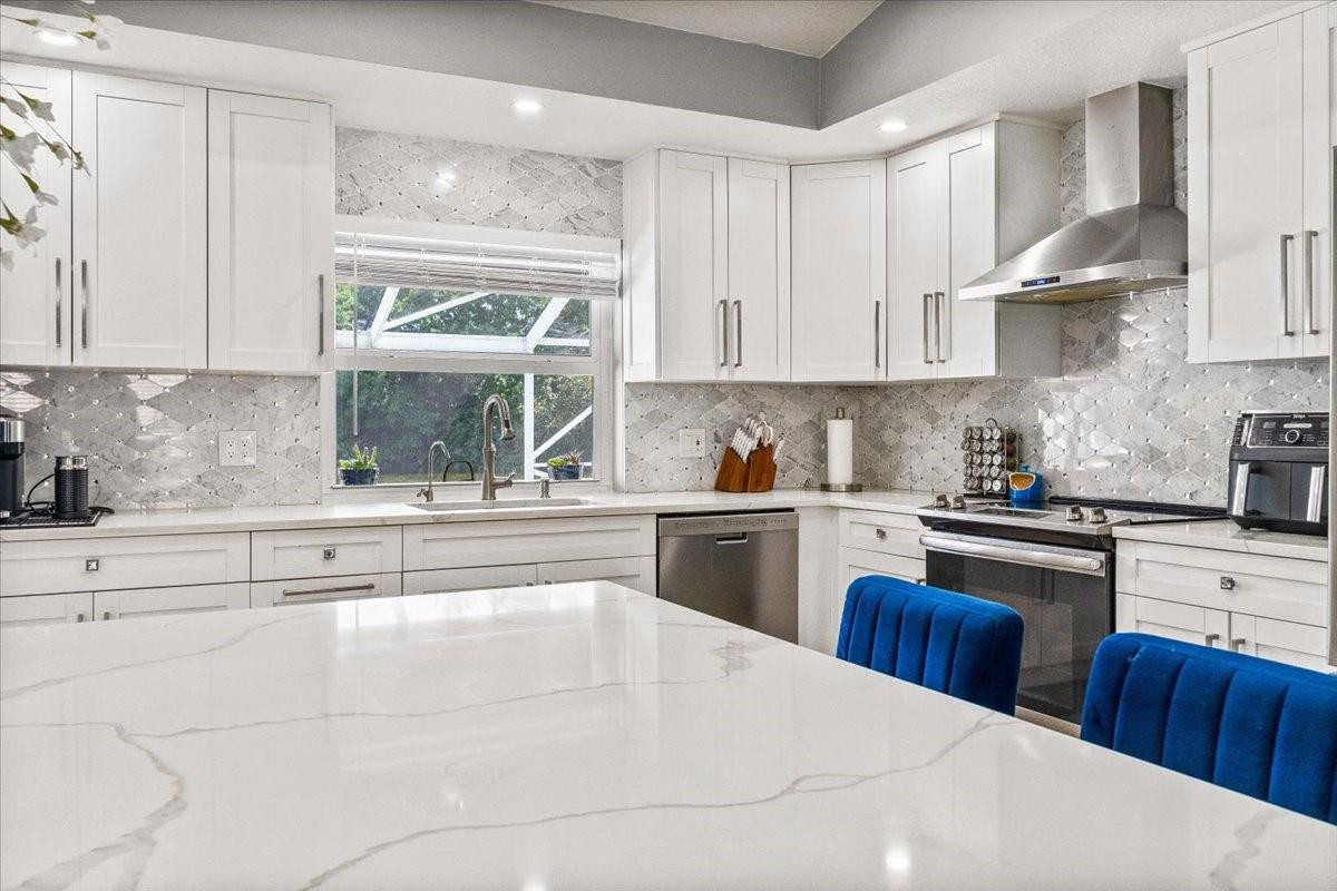 10082 Harbourtown Court
