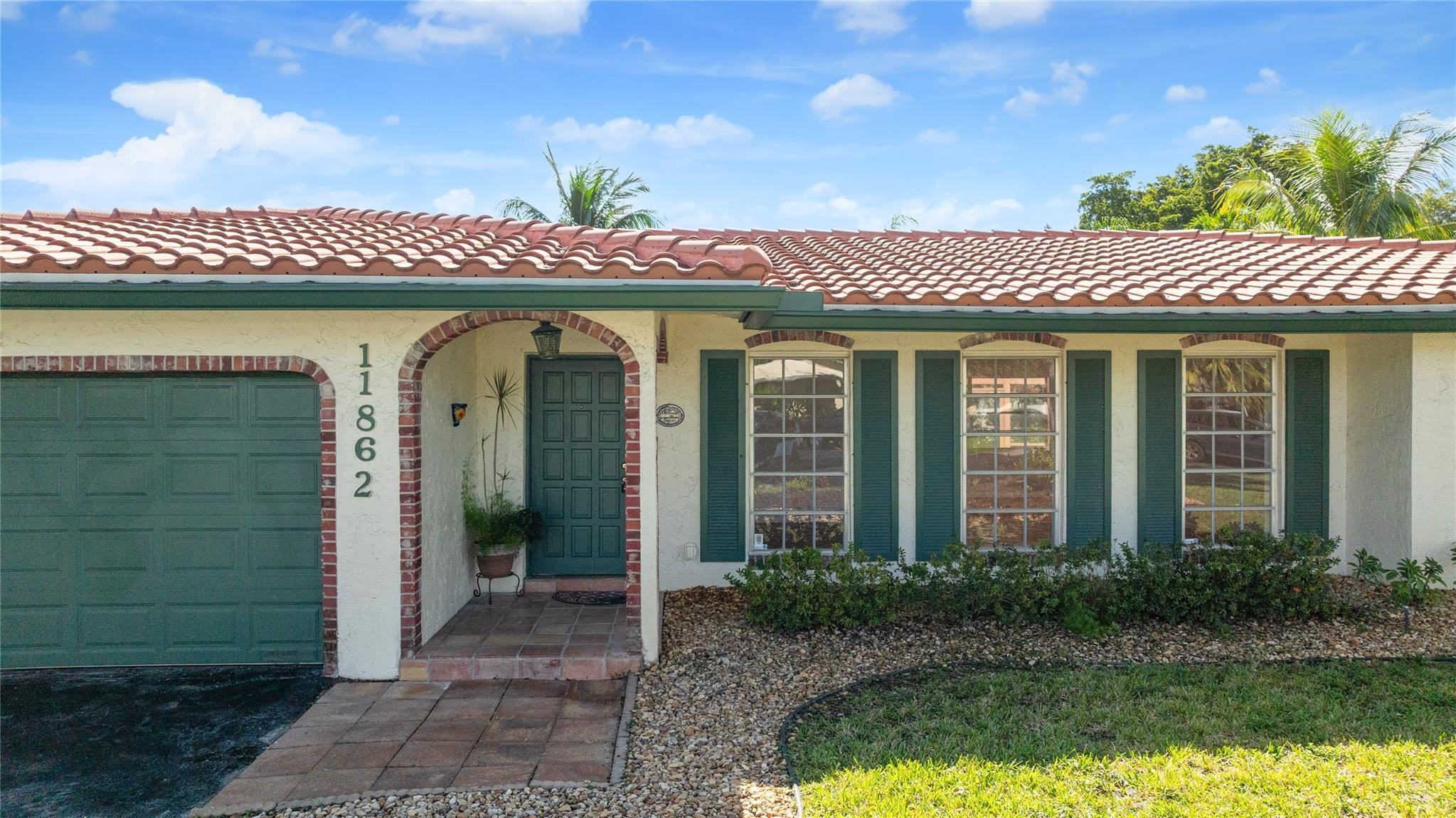 11862 NW 25th Court
