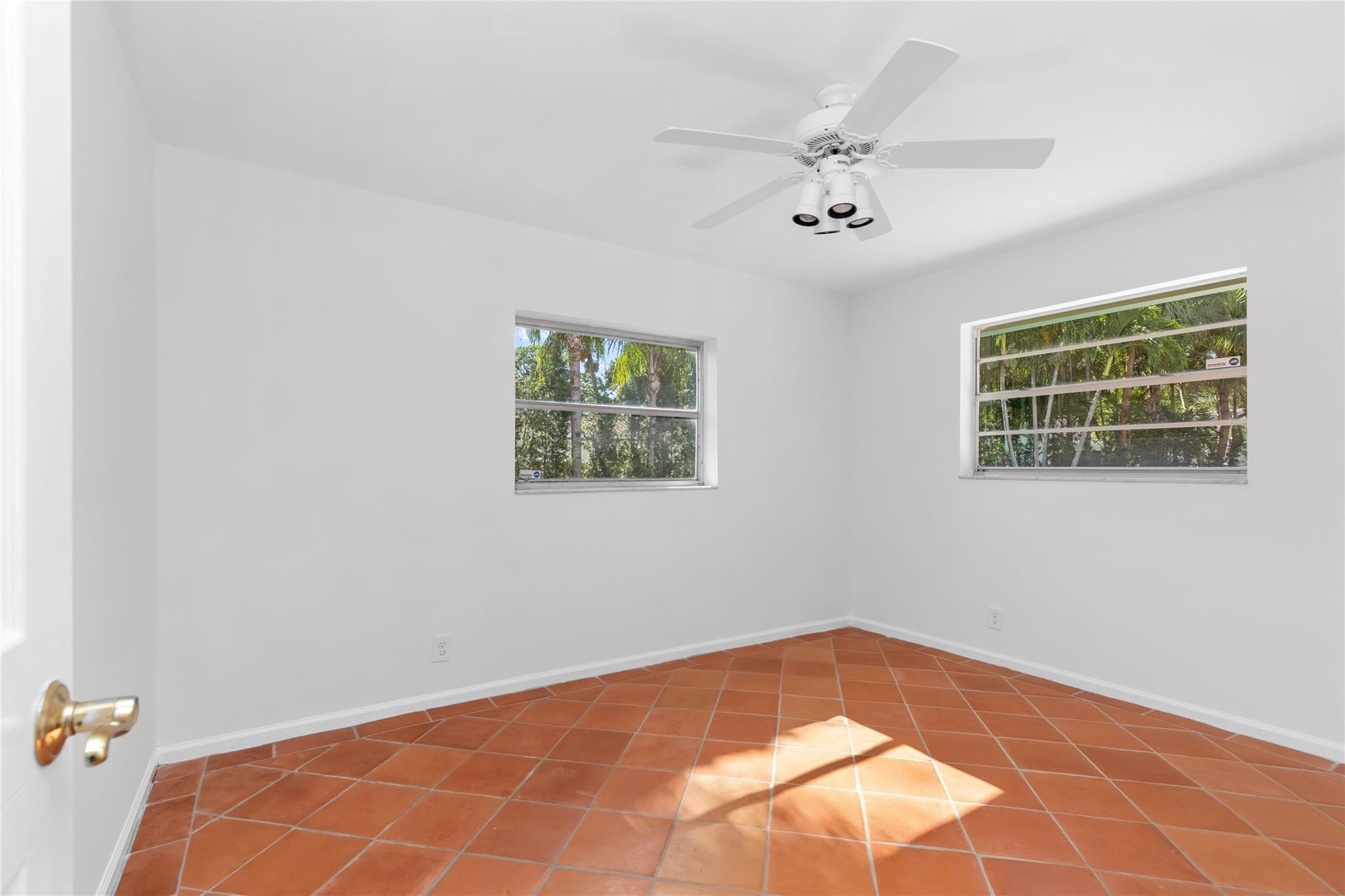 11862 NW 25th Court