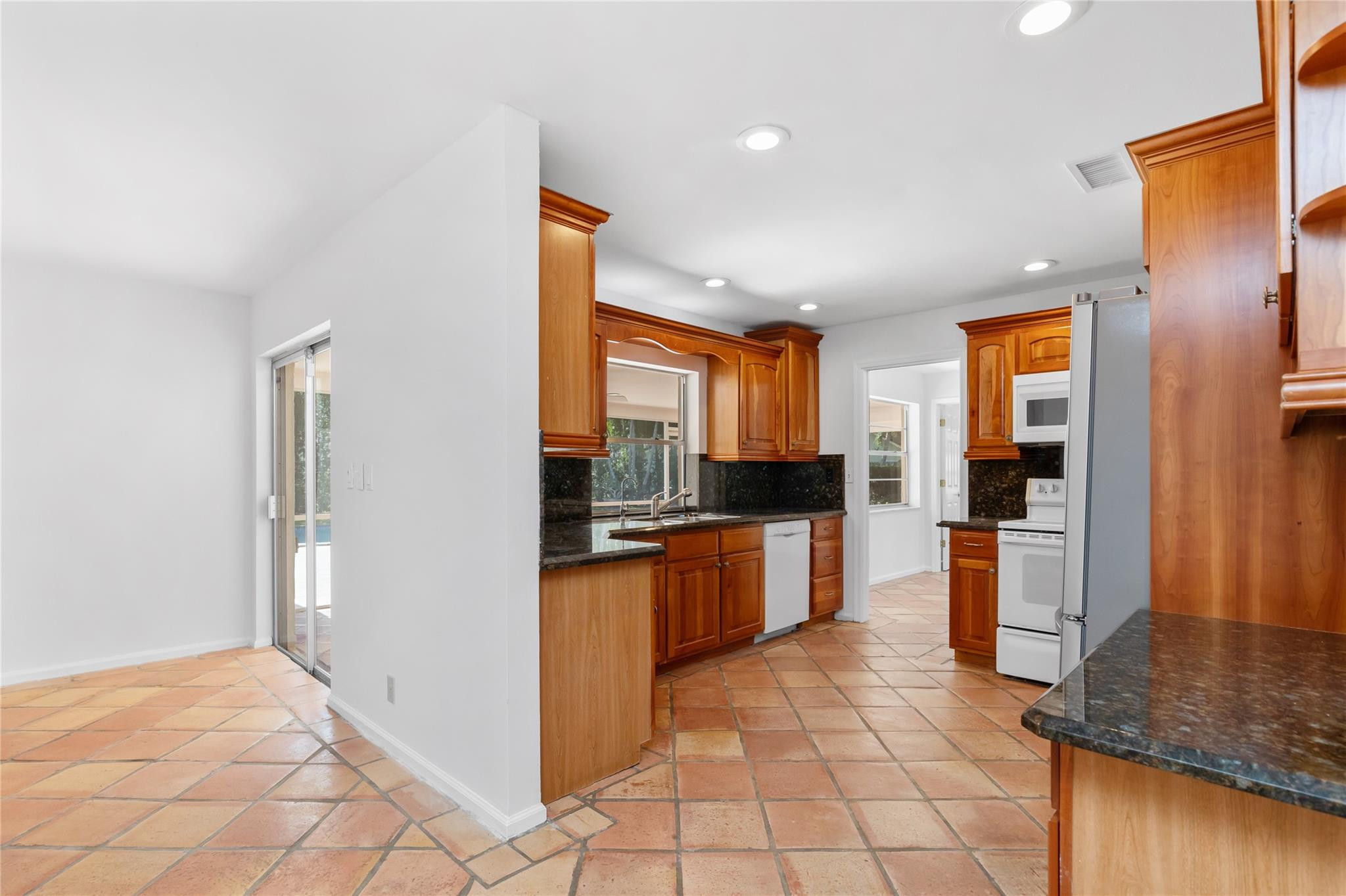 11862 NW 25th Court