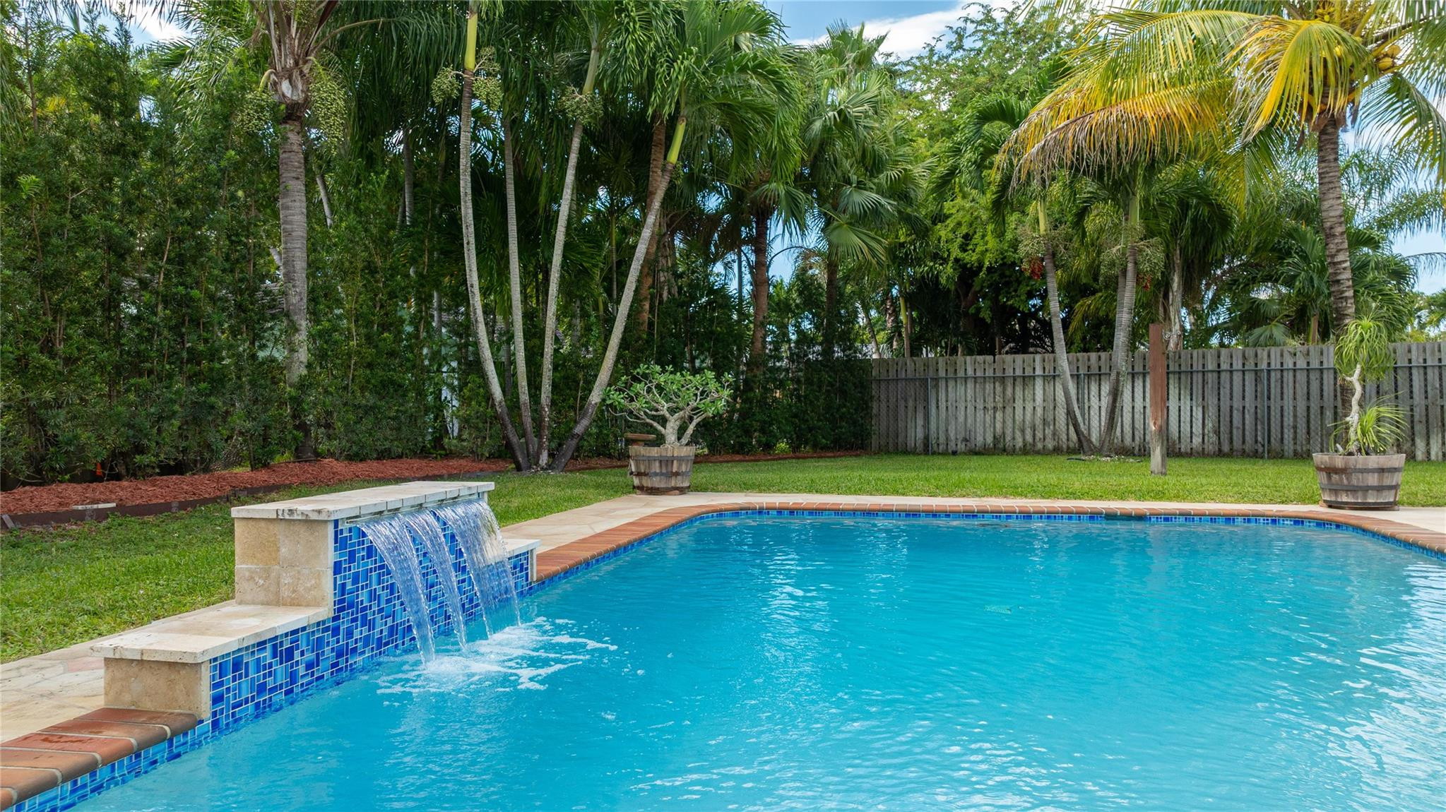 11862 NW 25th Court