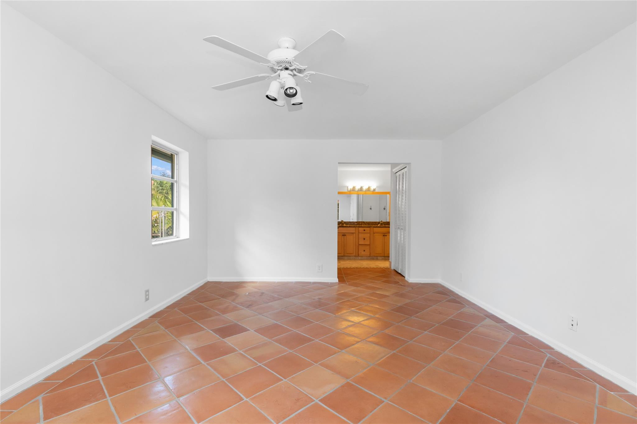 11862 NW 25th Court