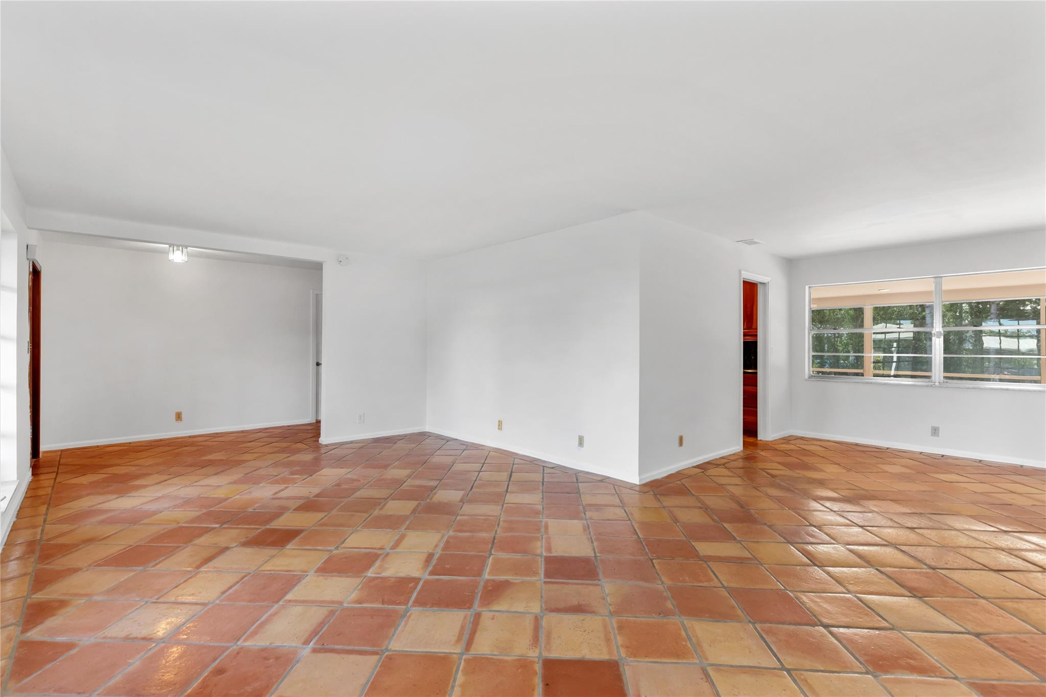 11862 NW 25th Court