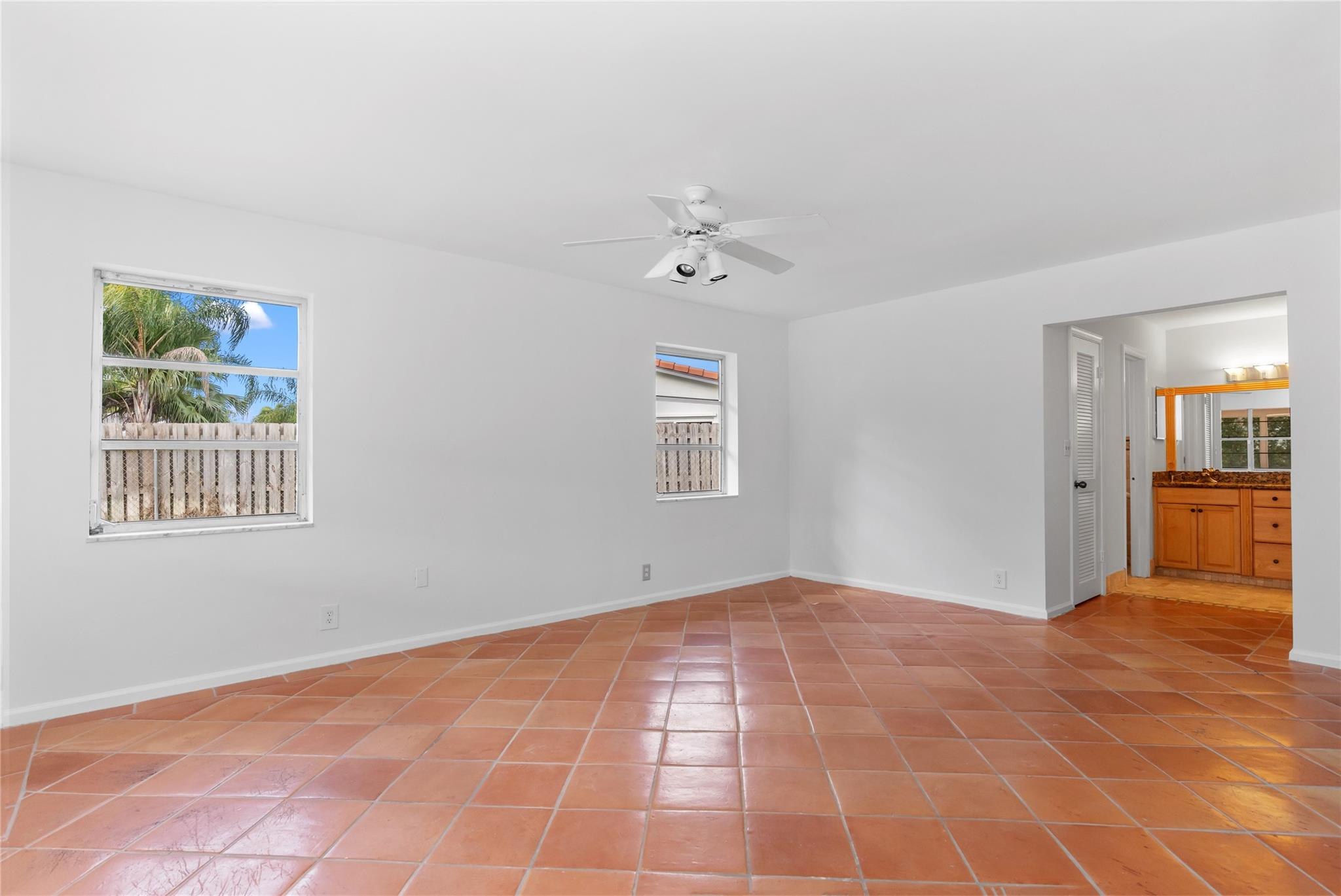 11862 NW 25th Court