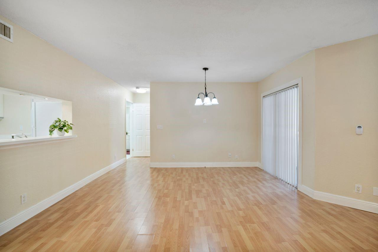 9899 Westview Drive 516