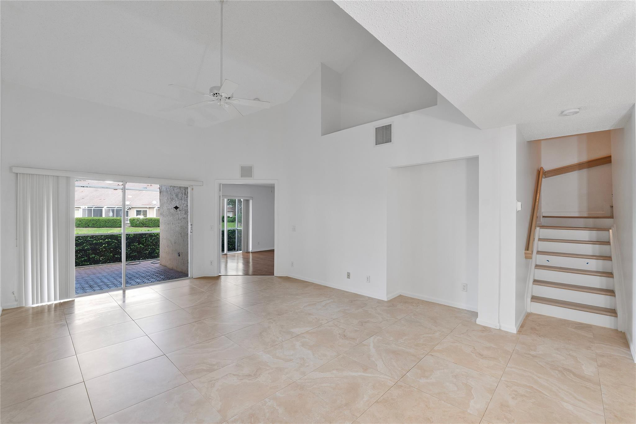7342 NW 62nd Terrace