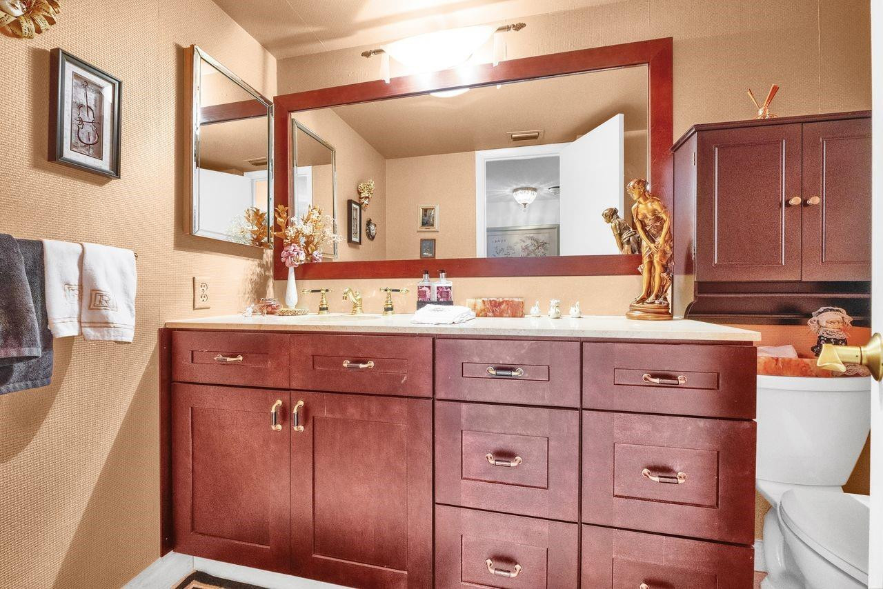 7178 Promenade Drive 202