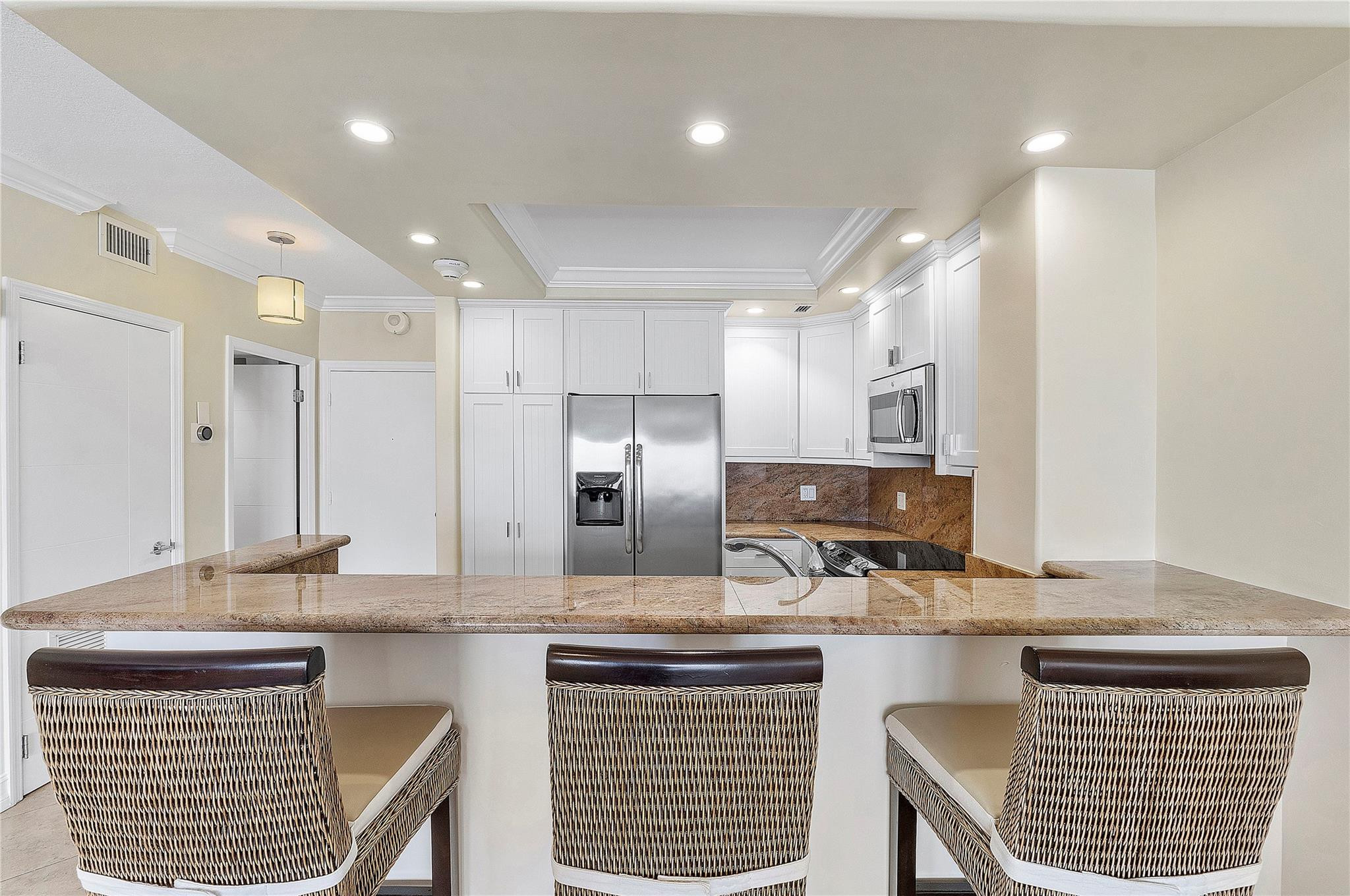 133 N Pompano Beach Boulevard Unit: PH-6