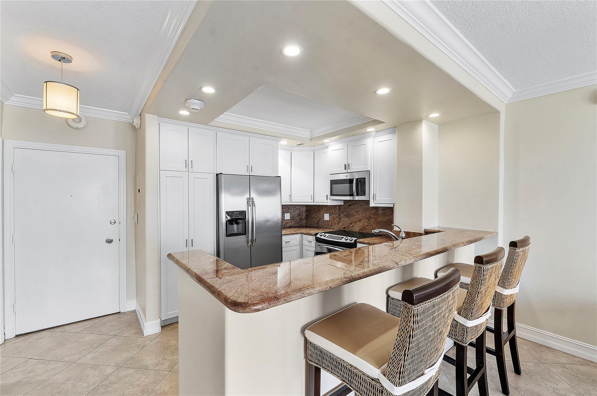 133 N Pompano Beach Boulevard Unit: PH-6