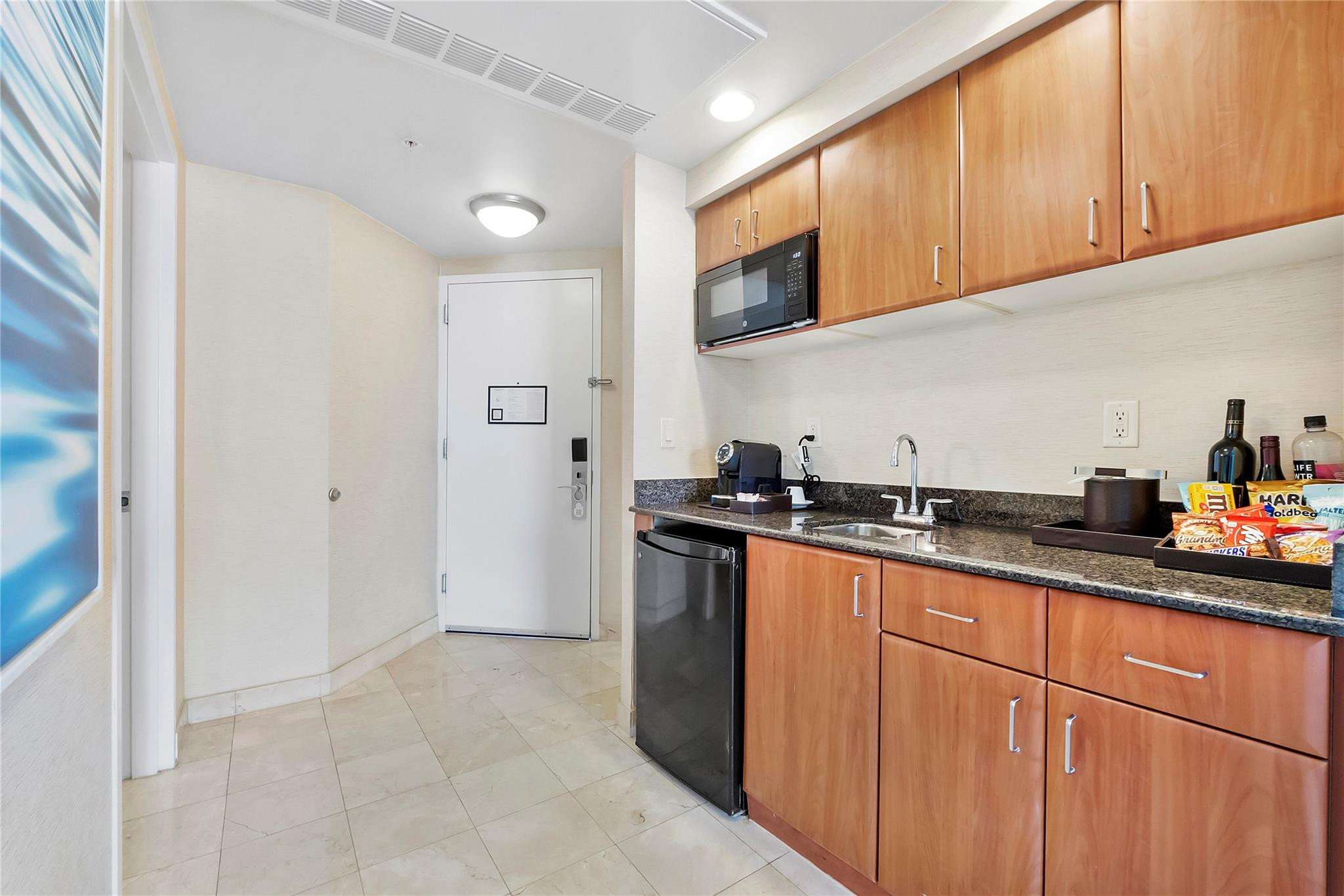 18001 Collins Avenue 2806