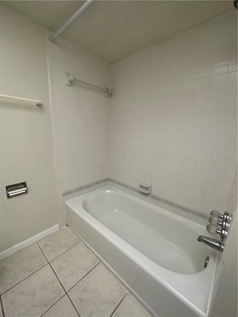 9233 SW 8th Street 220