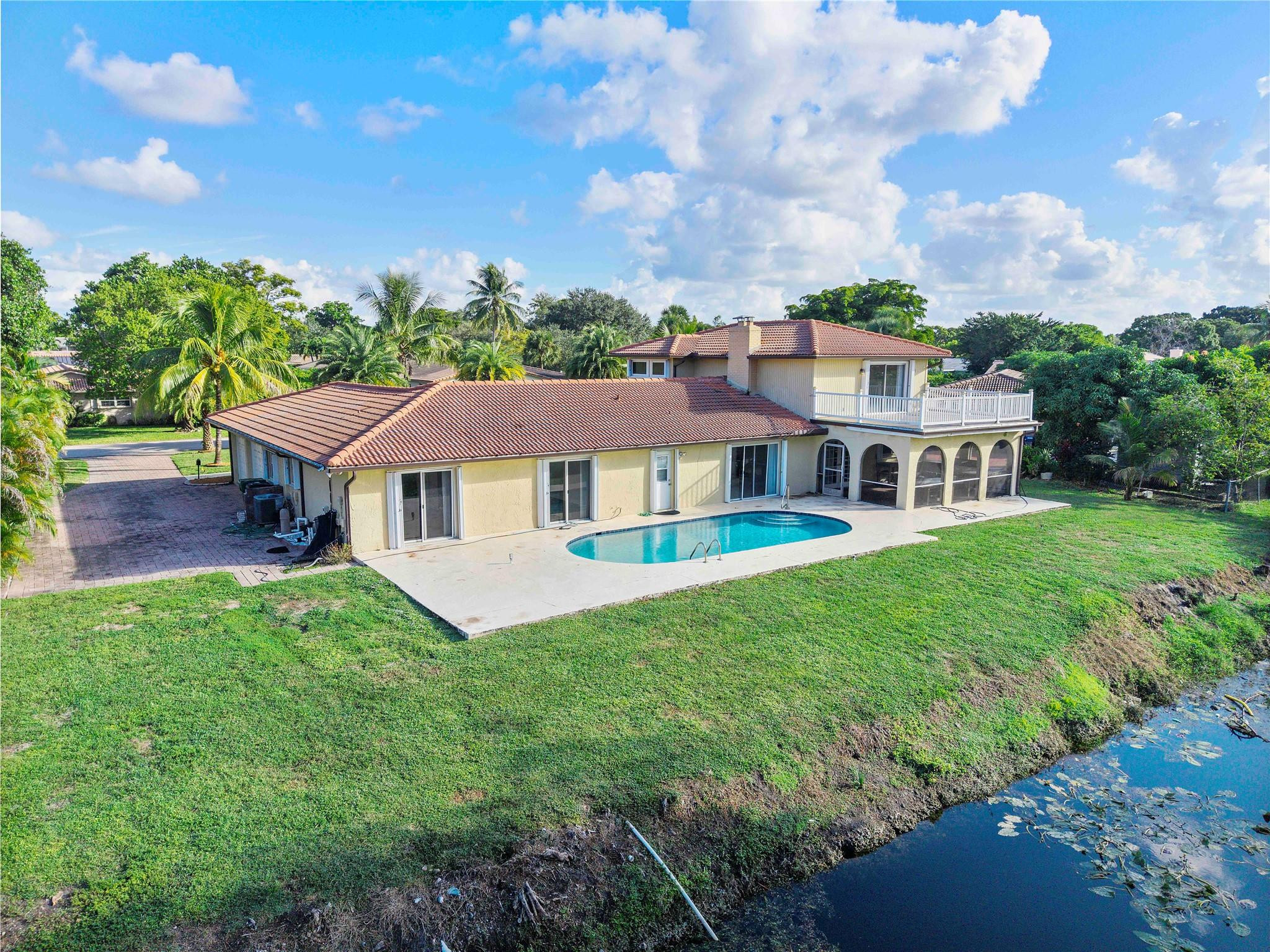 9030 NW 32nd Street