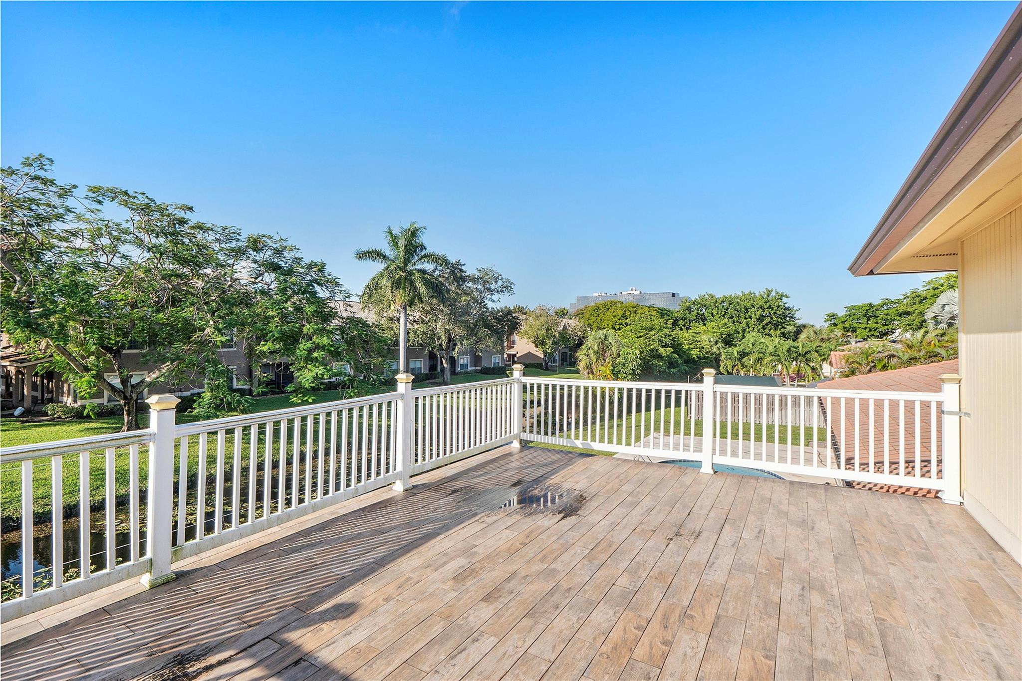 9030 NW 32nd Street