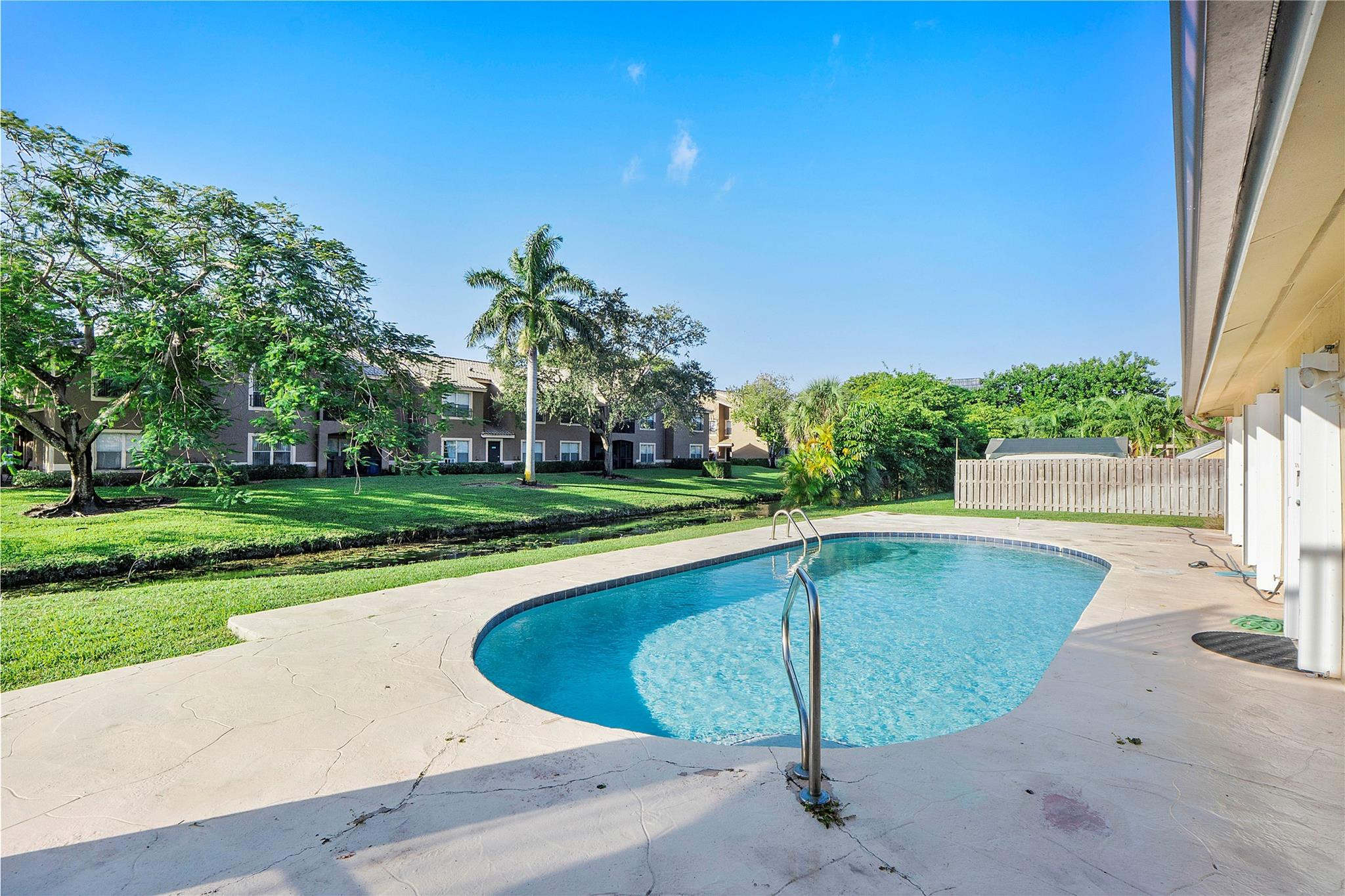 9030 NW 32nd Street