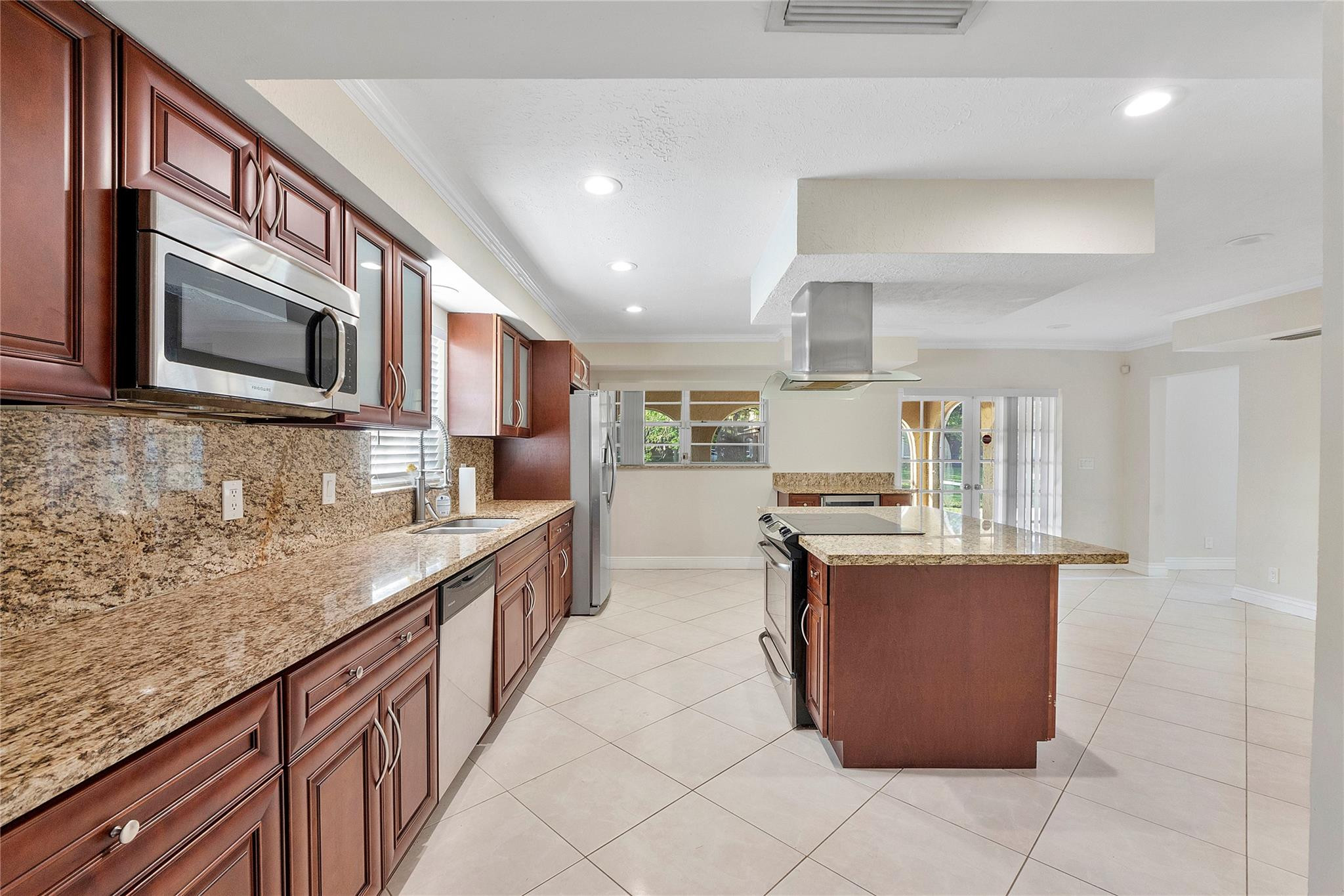 9030 NW 32nd Street