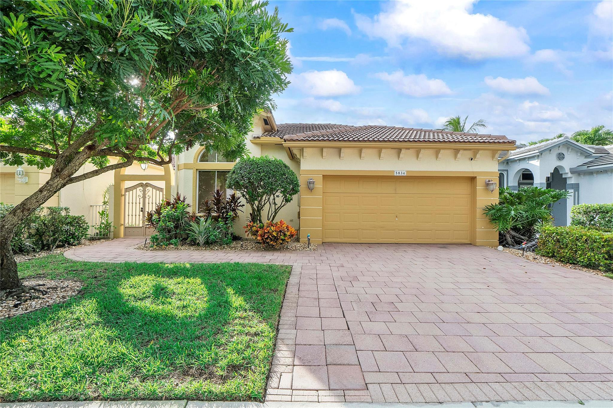 5834 NW 125th Terrace