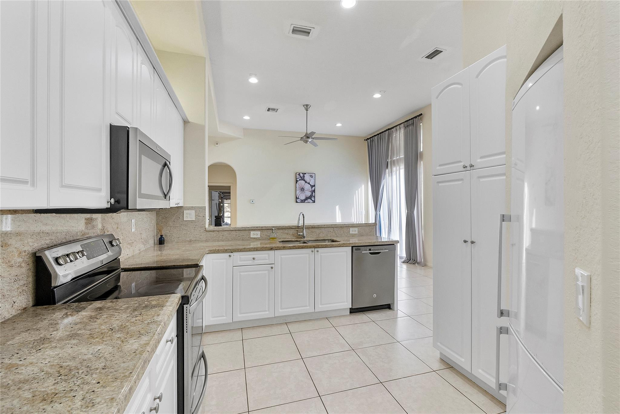 5834 NW 125th Terrace