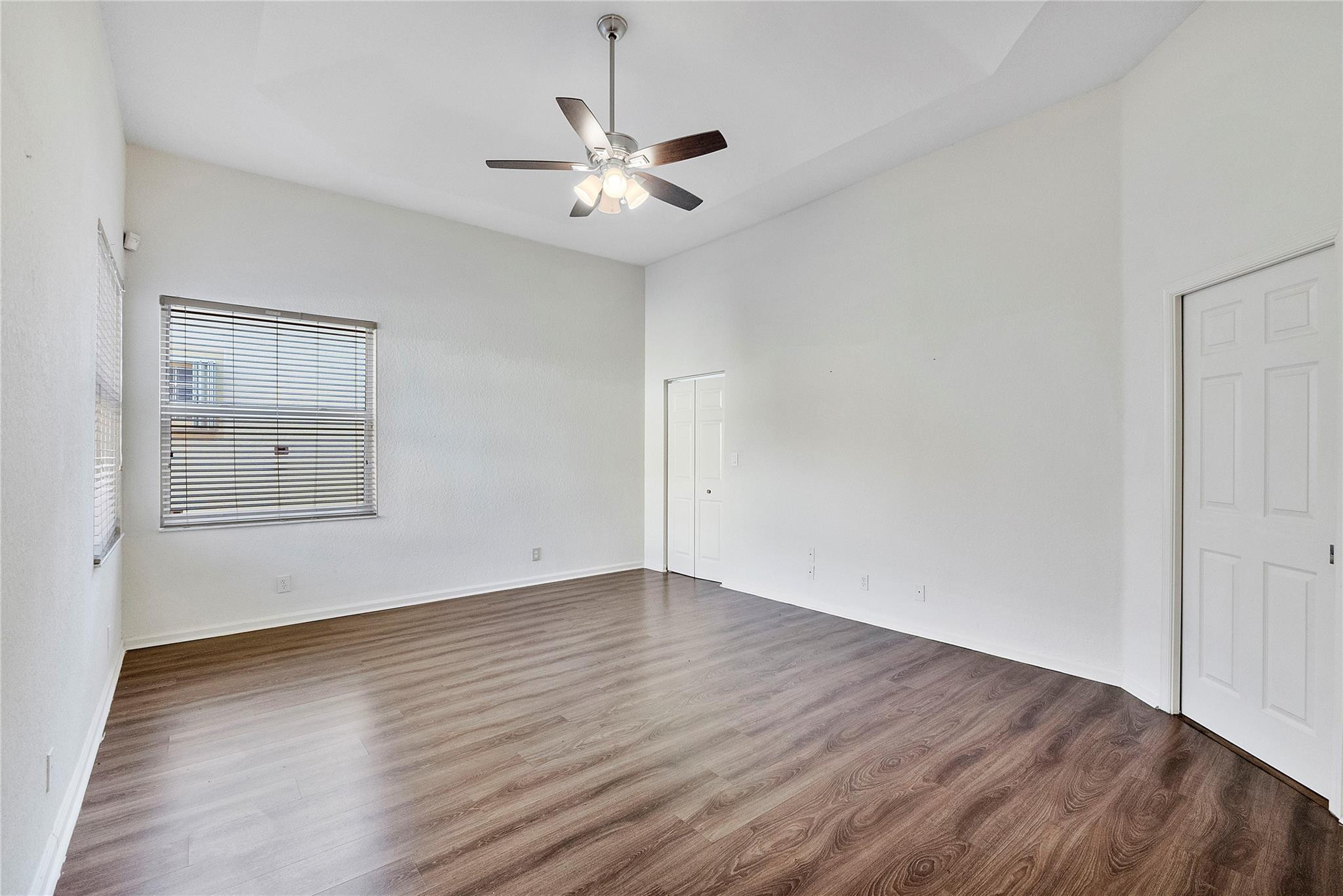 5834 NW 125th Terrace