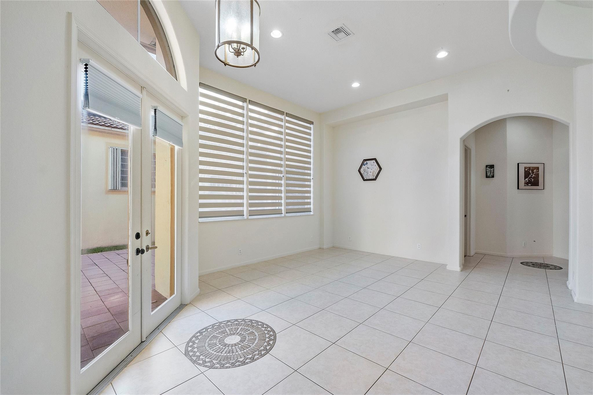5834 NW 125th Terrace